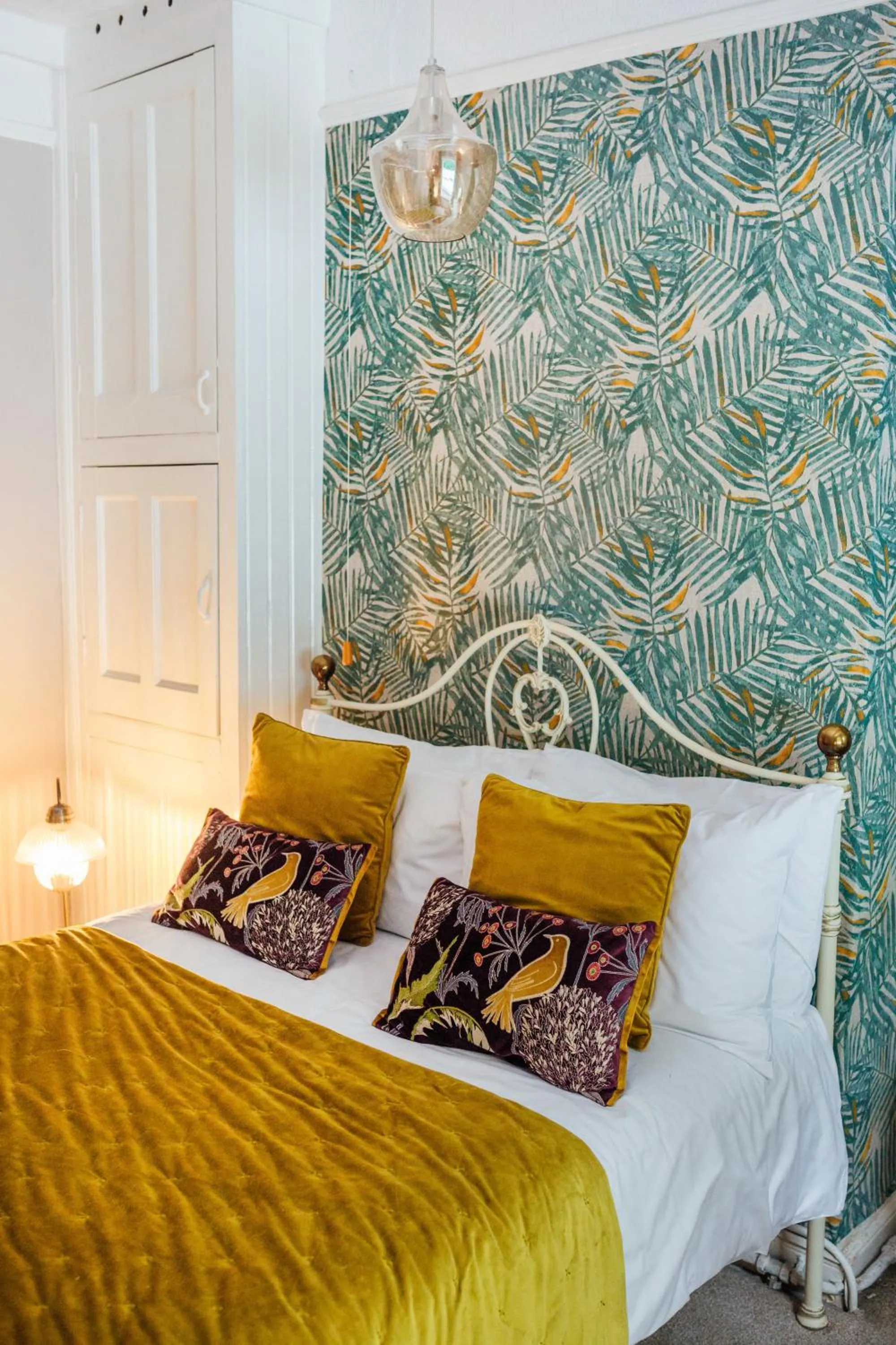 Bed in Old Rectory House, Redditch