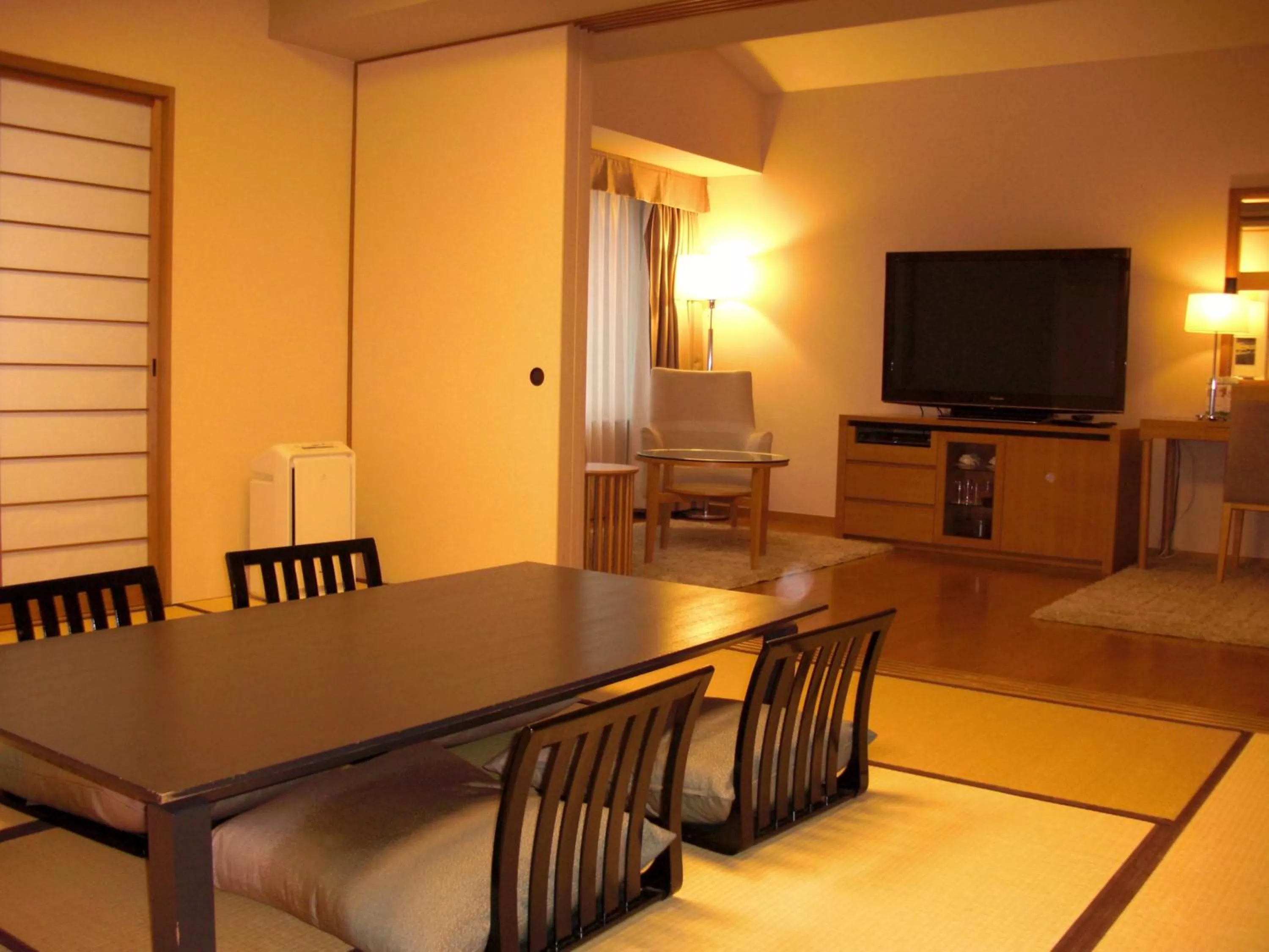 Photo of the whole room in Royal Pines Hotel Urawa