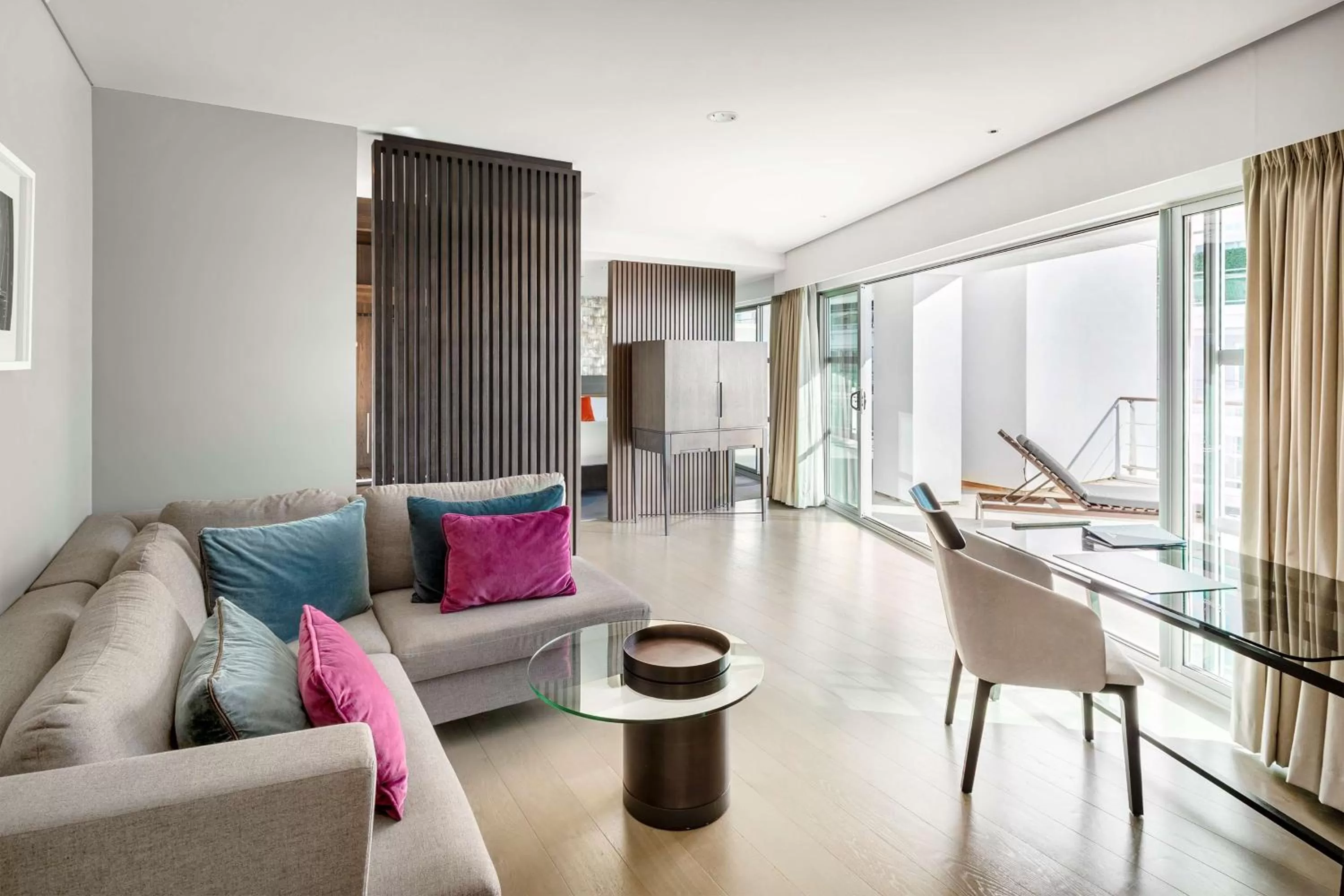 Living room in Hilton Auckland