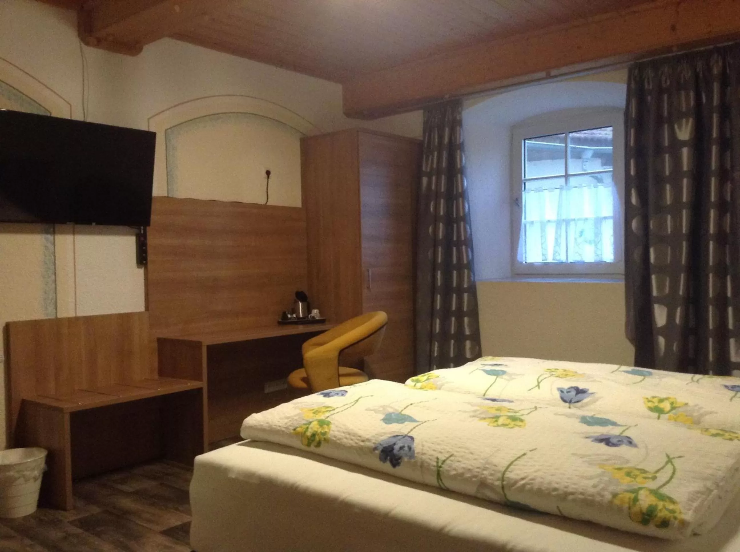 Bedroom, Bed in Landhotel Müller im Donautal