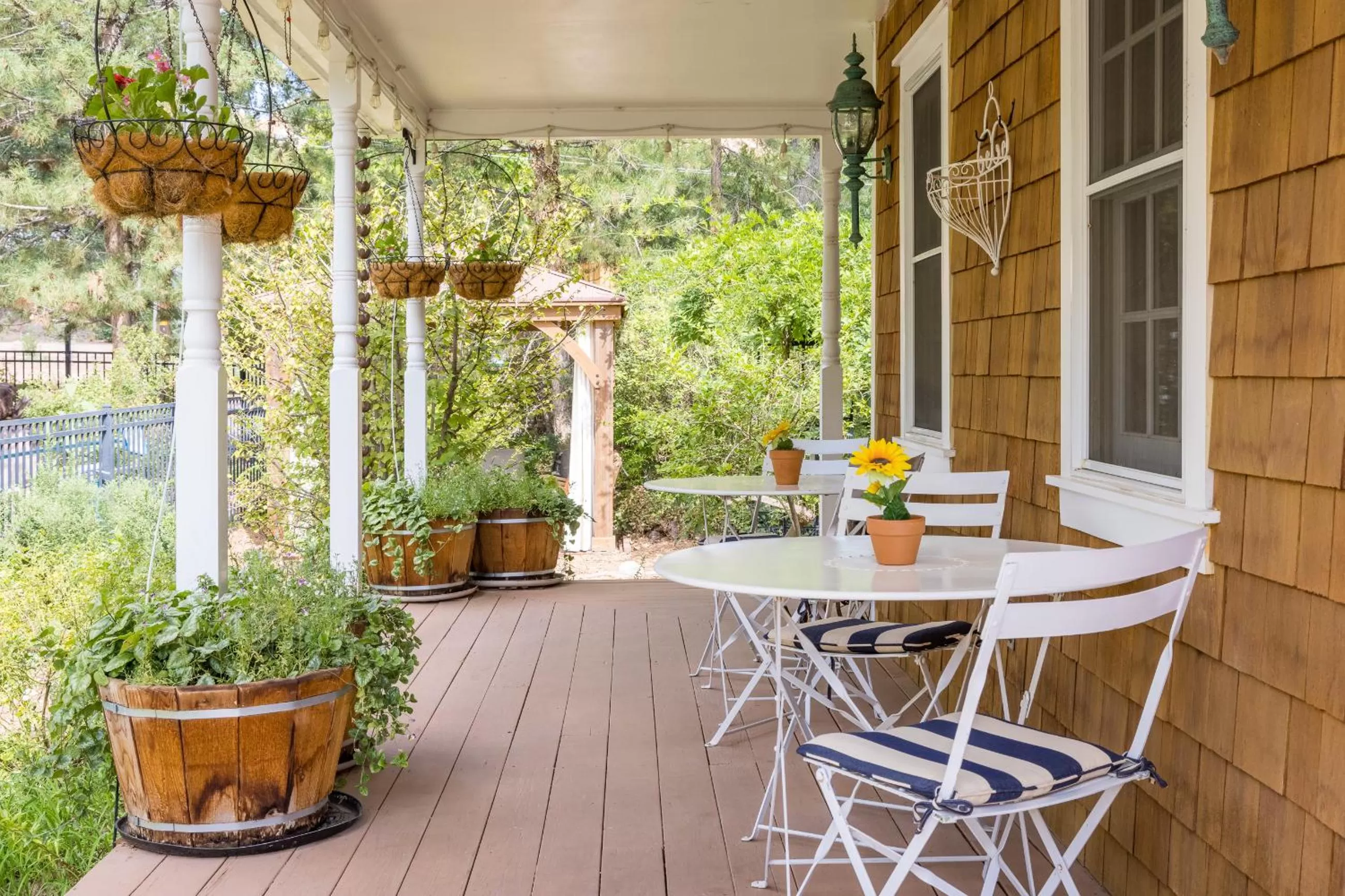 Dining area in Sunflower Hill Inn