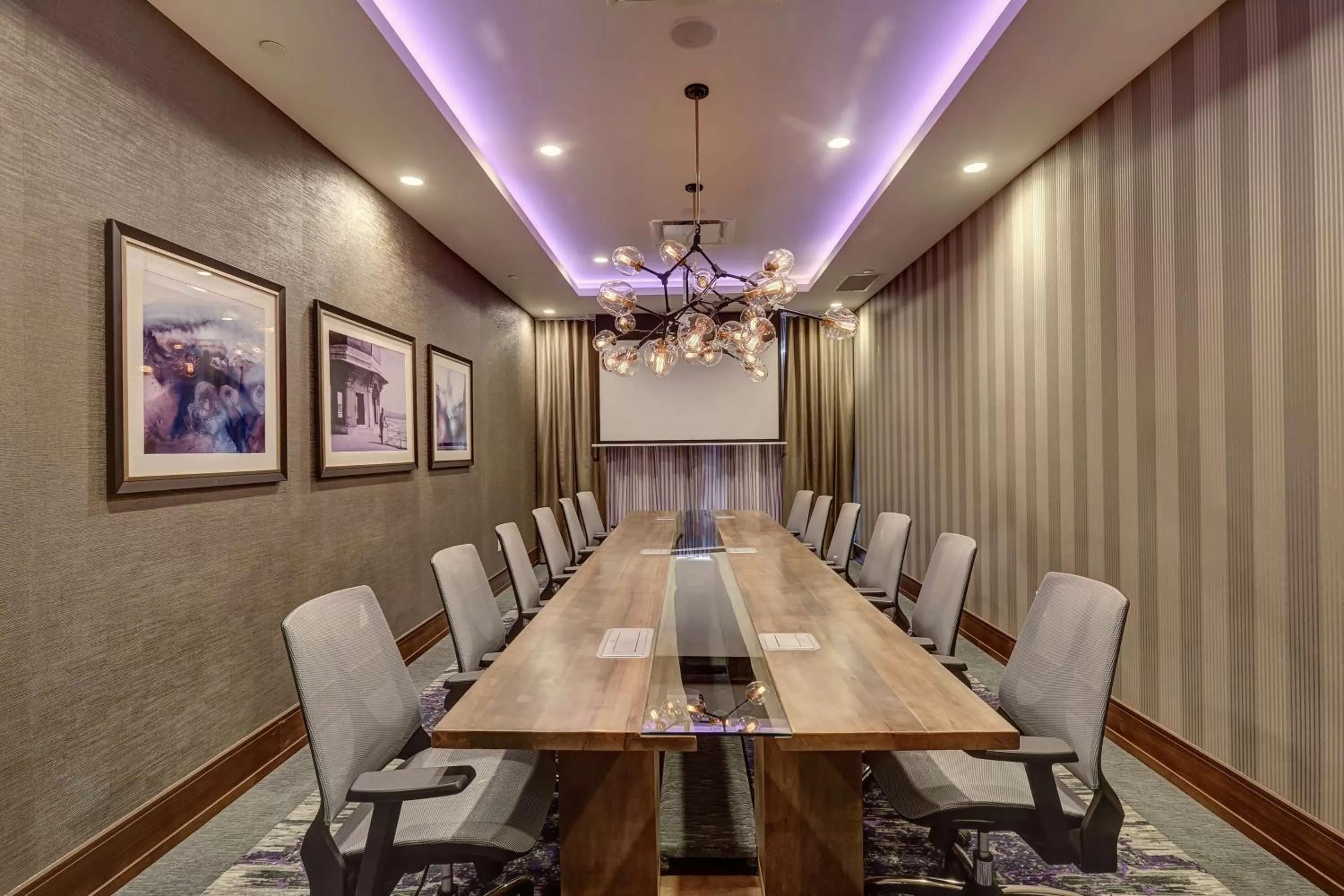 Meeting/conference room in Hilton Garden Inn Toronto/Brampton West, Ontario, Canada