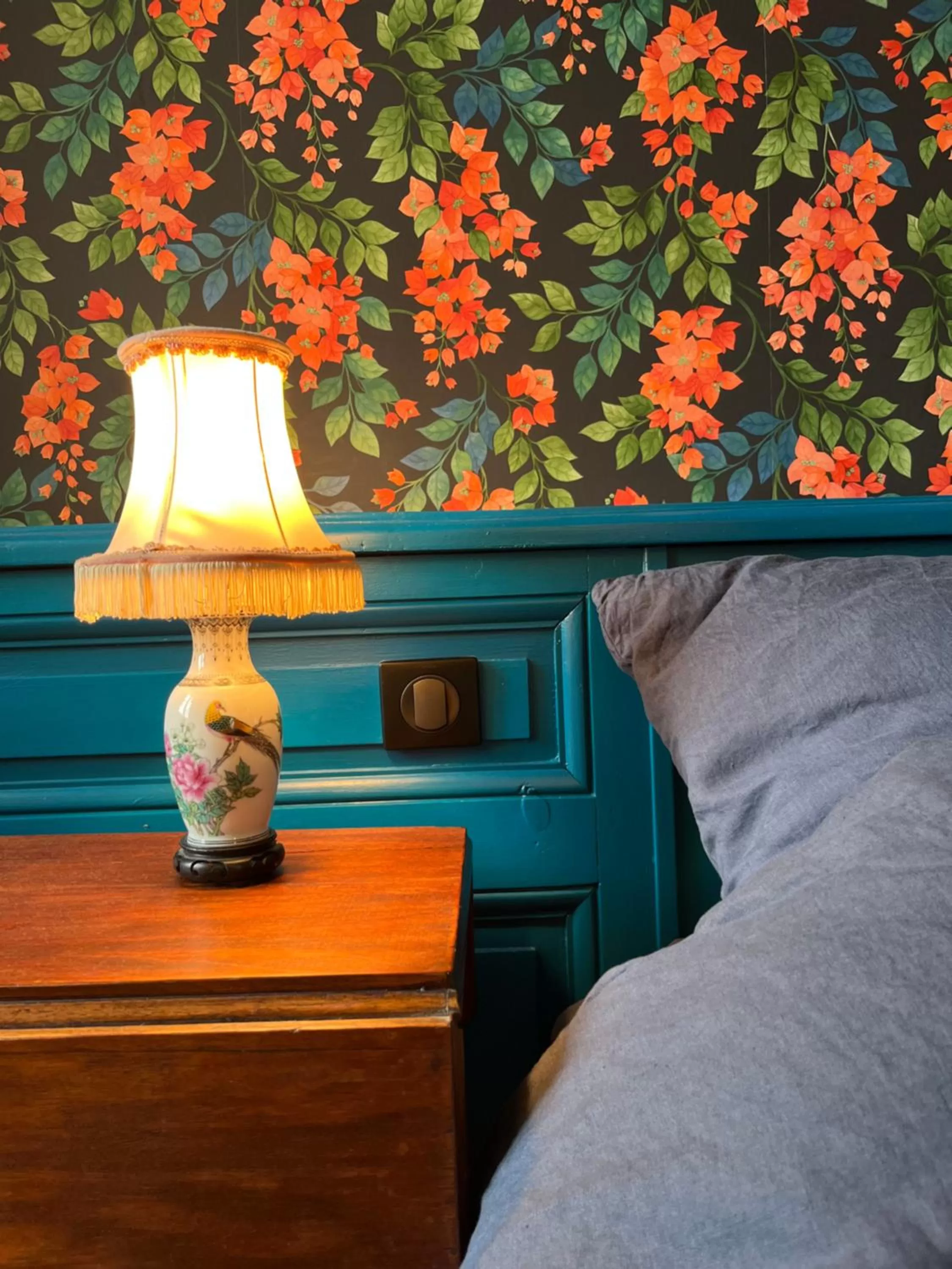 Decorative detail, Bed in Le Clos Chalmon Chambre d'hôte
