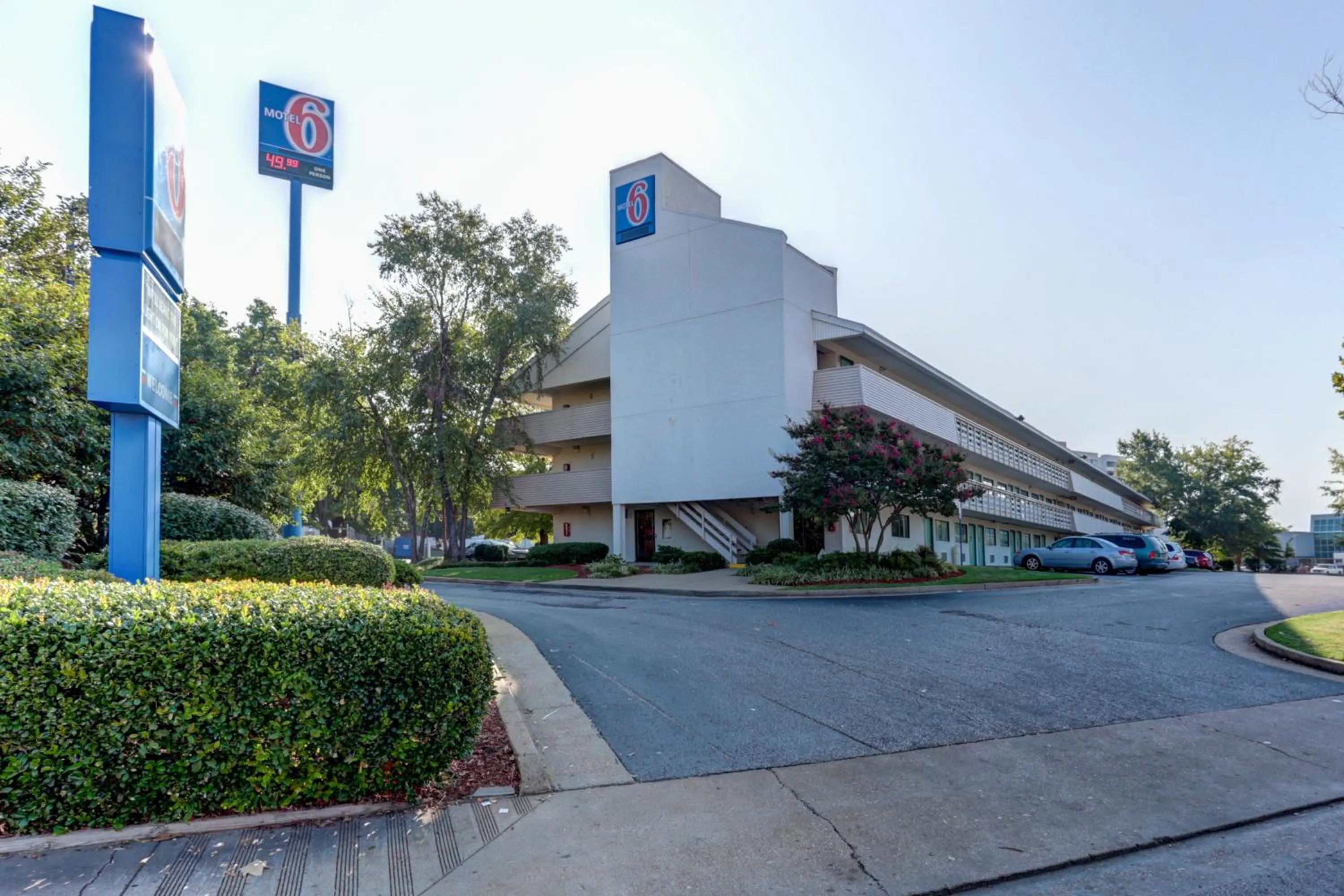 Facade/entrance in Motel 6-Memphis, TN - Downtown