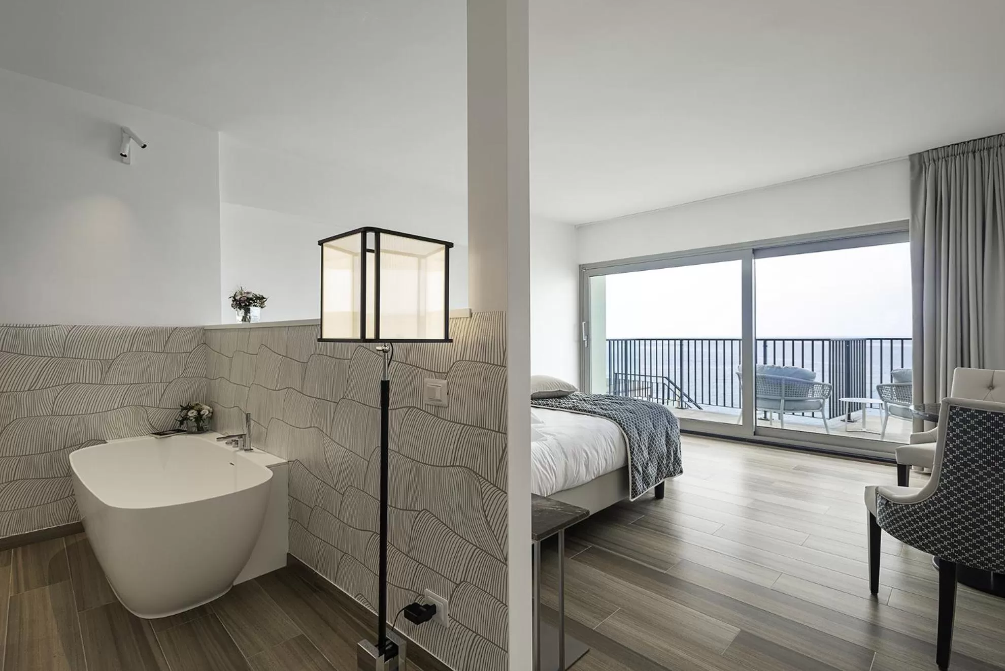 Photo of the whole room, Bed in Sublimis Boutique Hotel Adults-Only