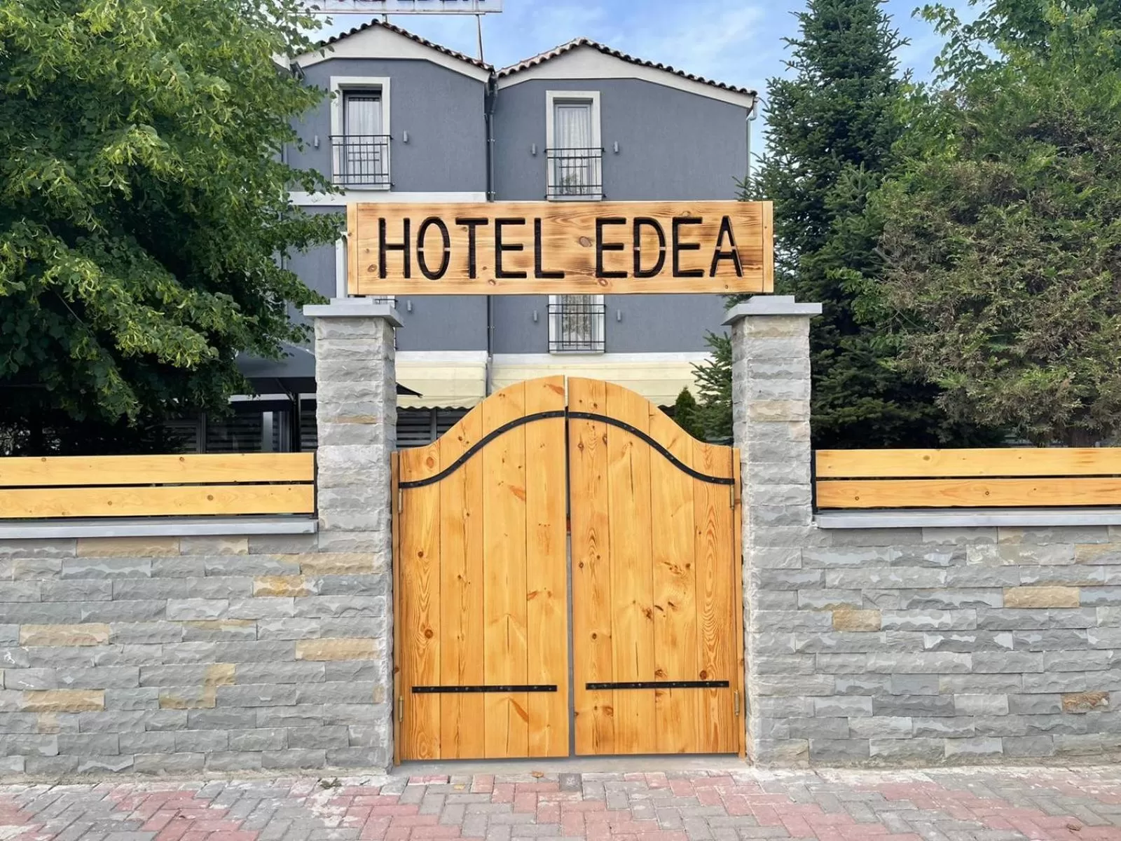 Hotel EDEA