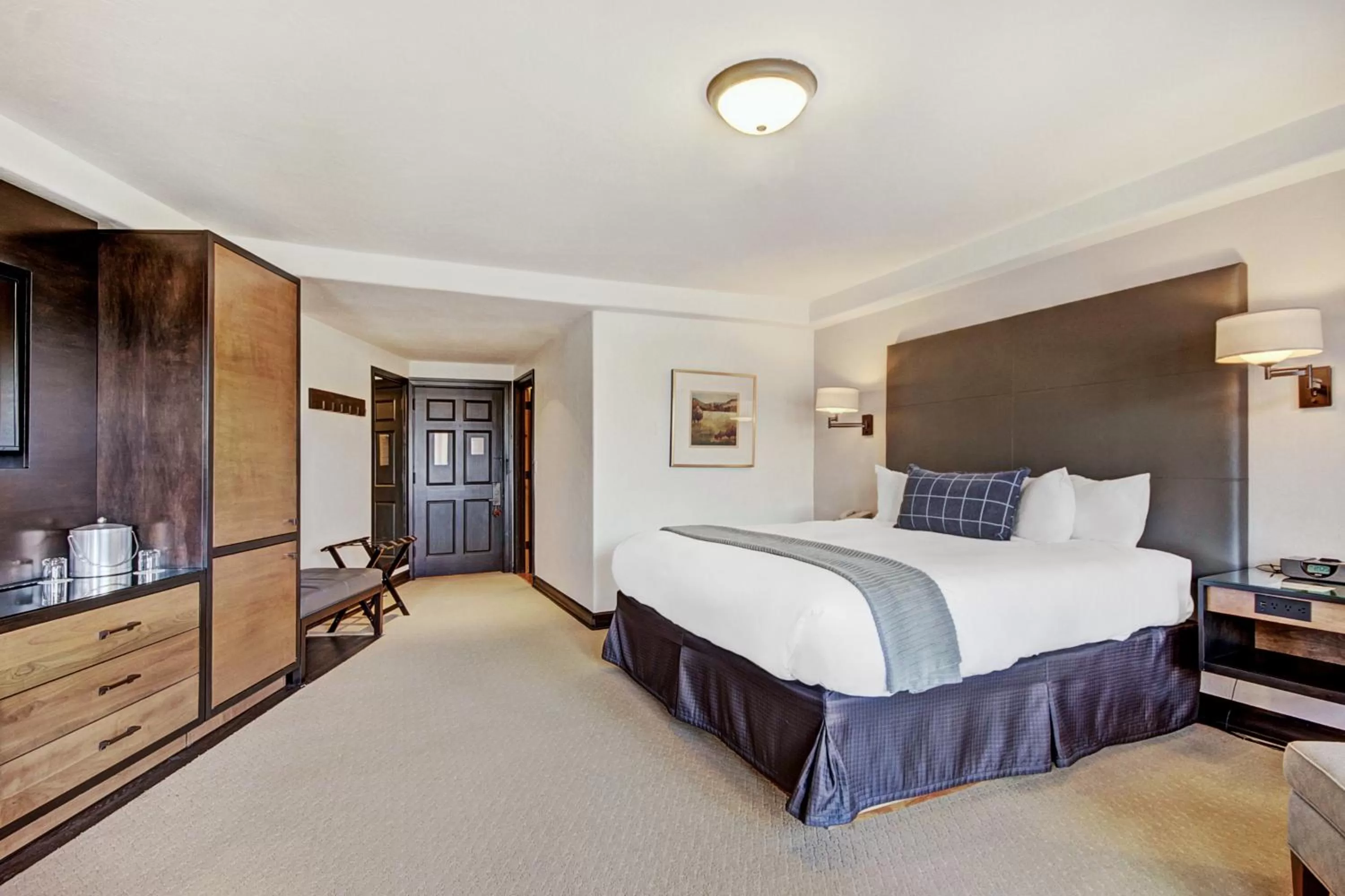 Bed in The Pines Lodge, a RockResort, by Vail Resorts