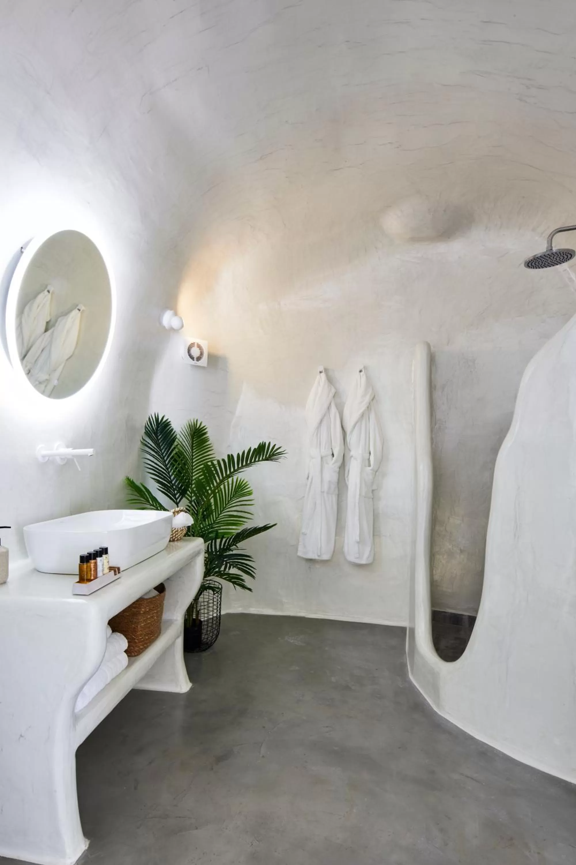 Bathroom in U & ME SUITES