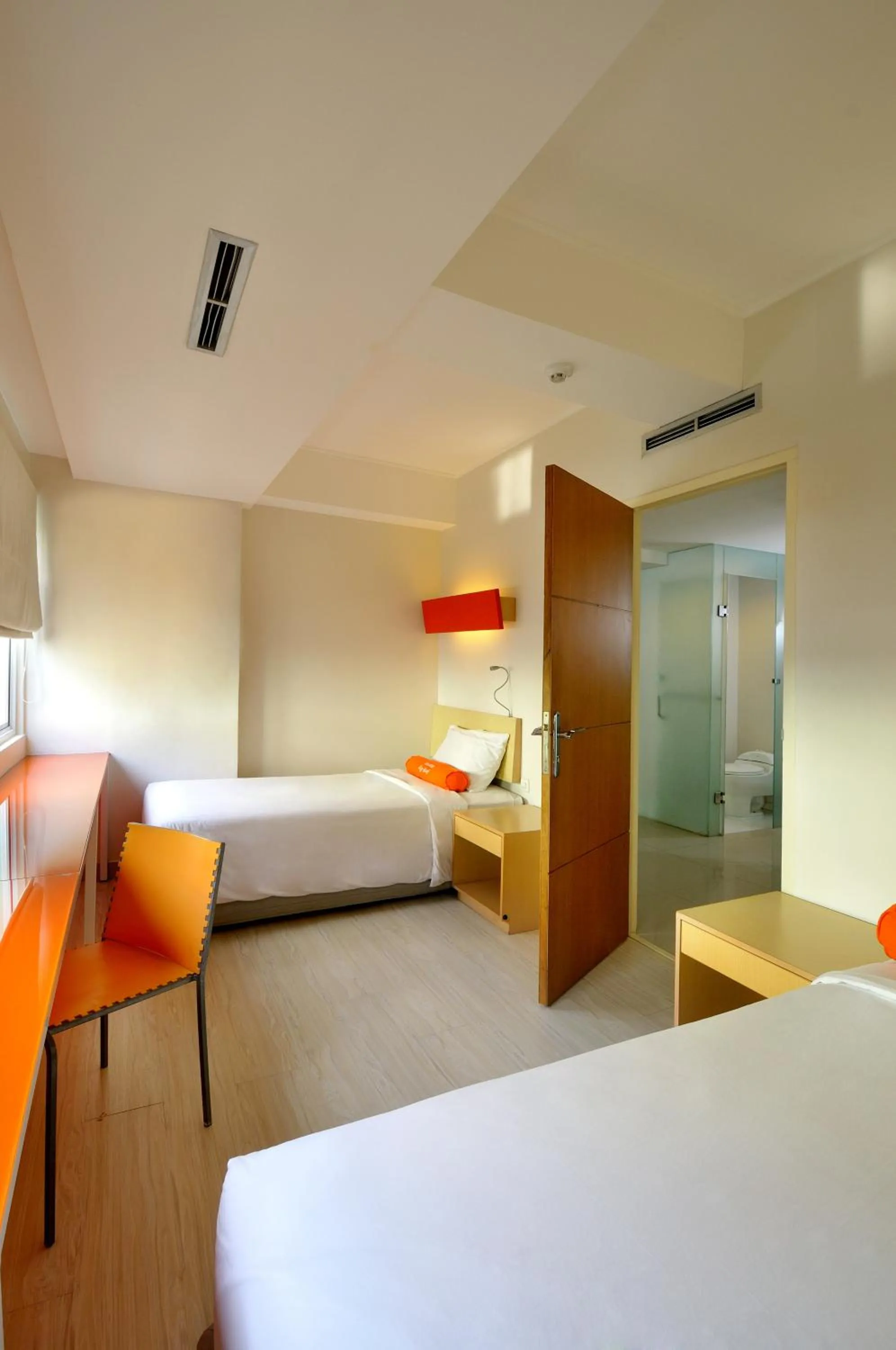 Bed in HARRIS Hotel & Residences Riverview Kuta, Bali