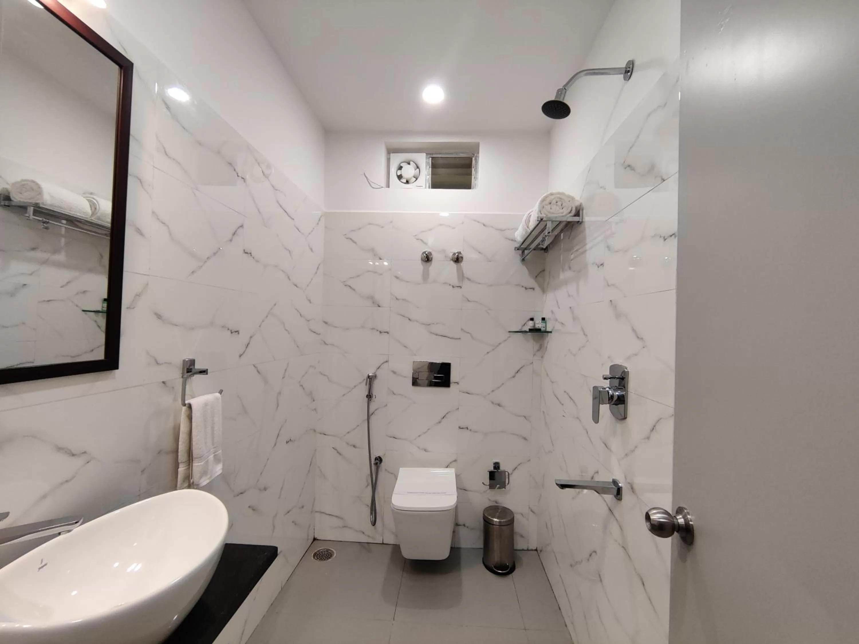 Bathroom in PARK IRIS HOTELS, Bharathi Nagar