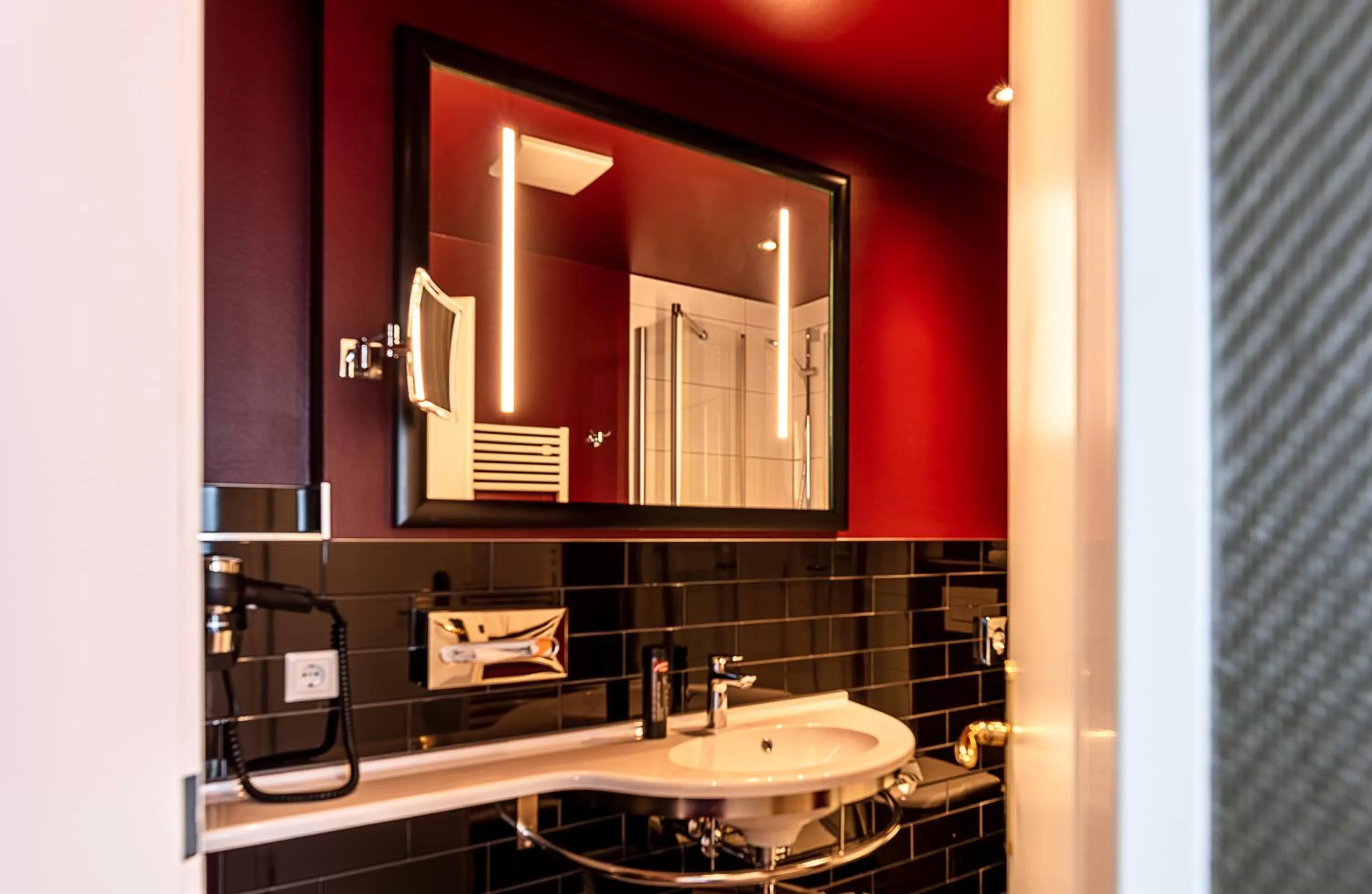 Shower in Hotel Haverkamp