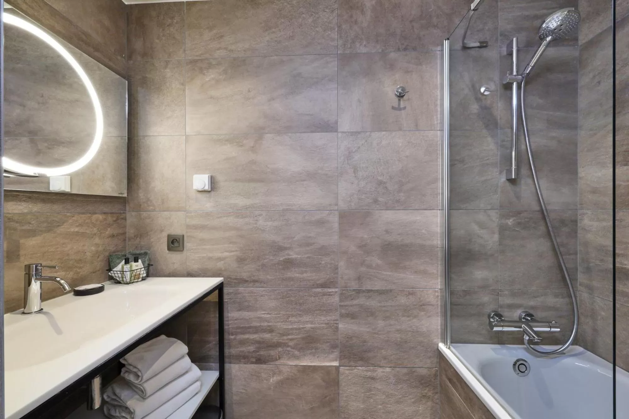 Bathroom in Le Côté Vert