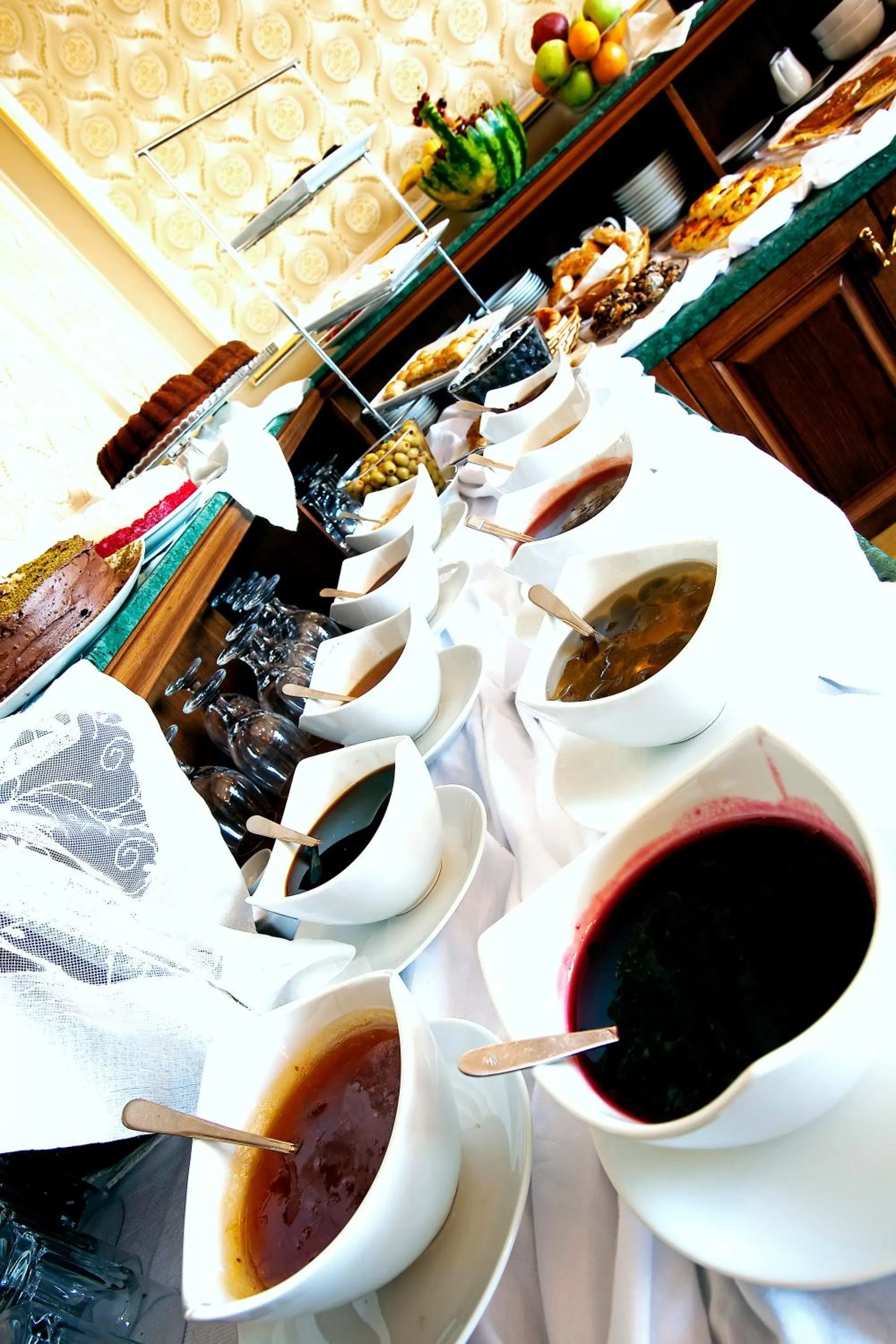 Buffet breakfast in Hotel Sumengen