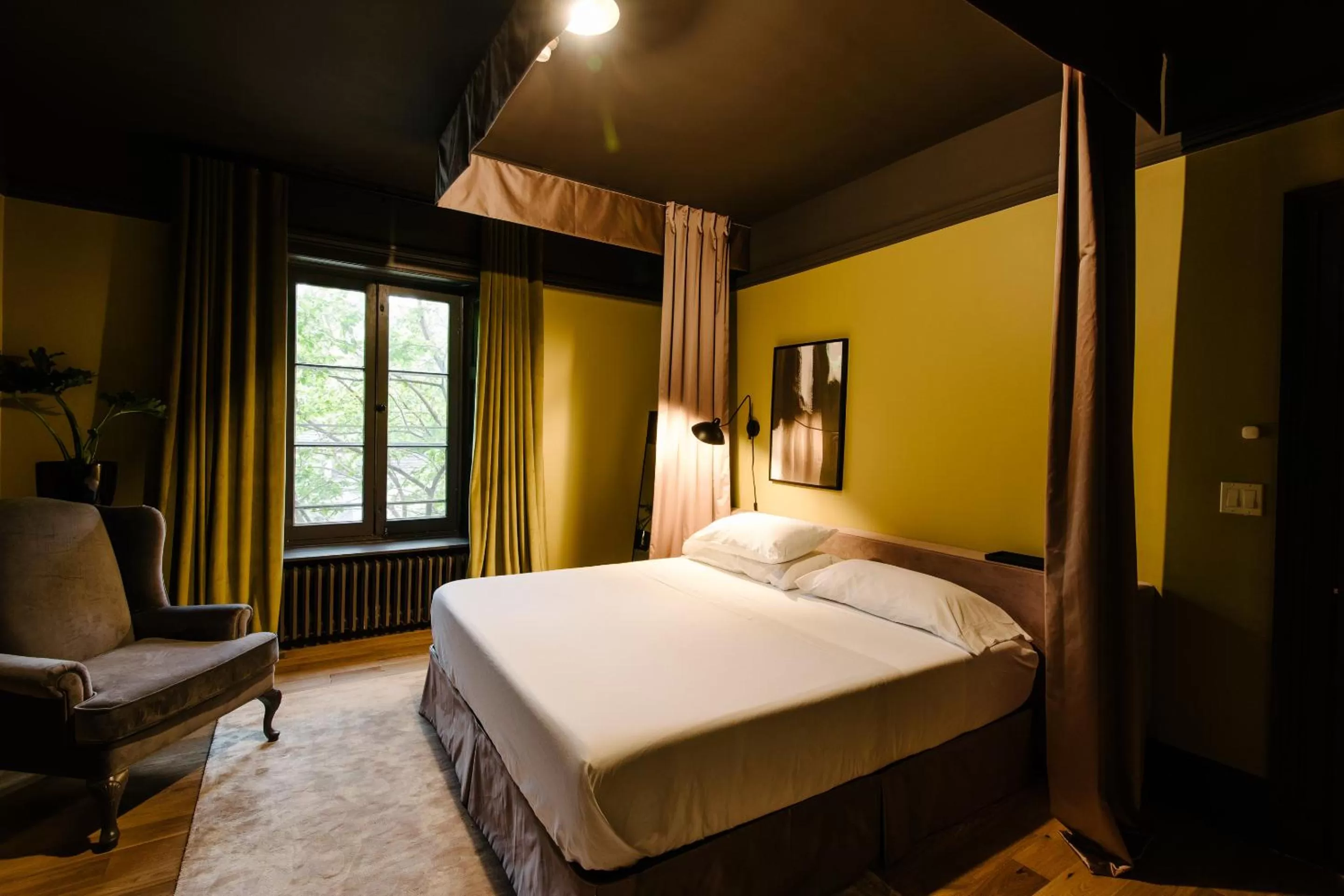 King Room in Rosemount Inn