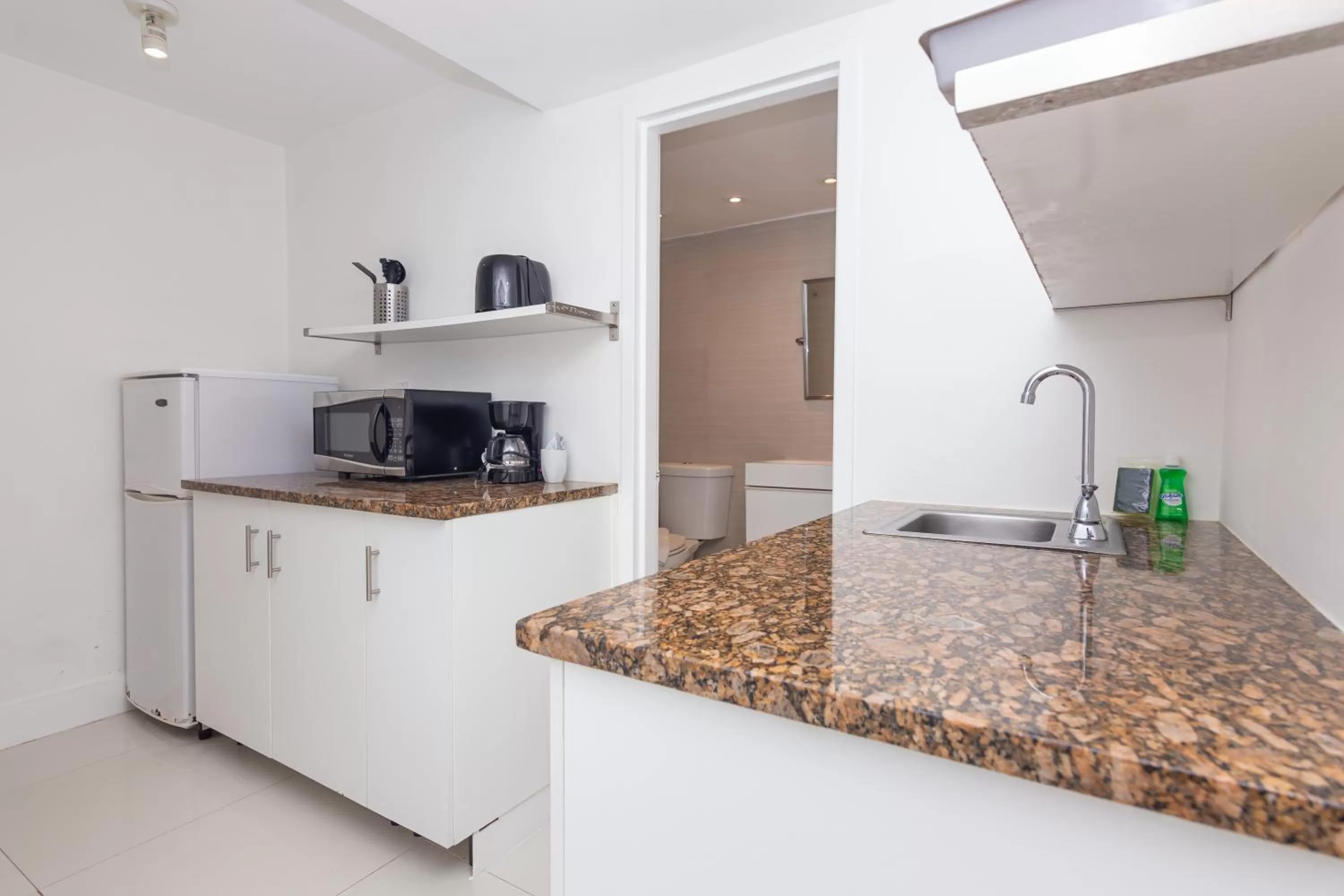 Kitchen or kitchenette, Kitchen/Kitchenette in Girasole Rentals