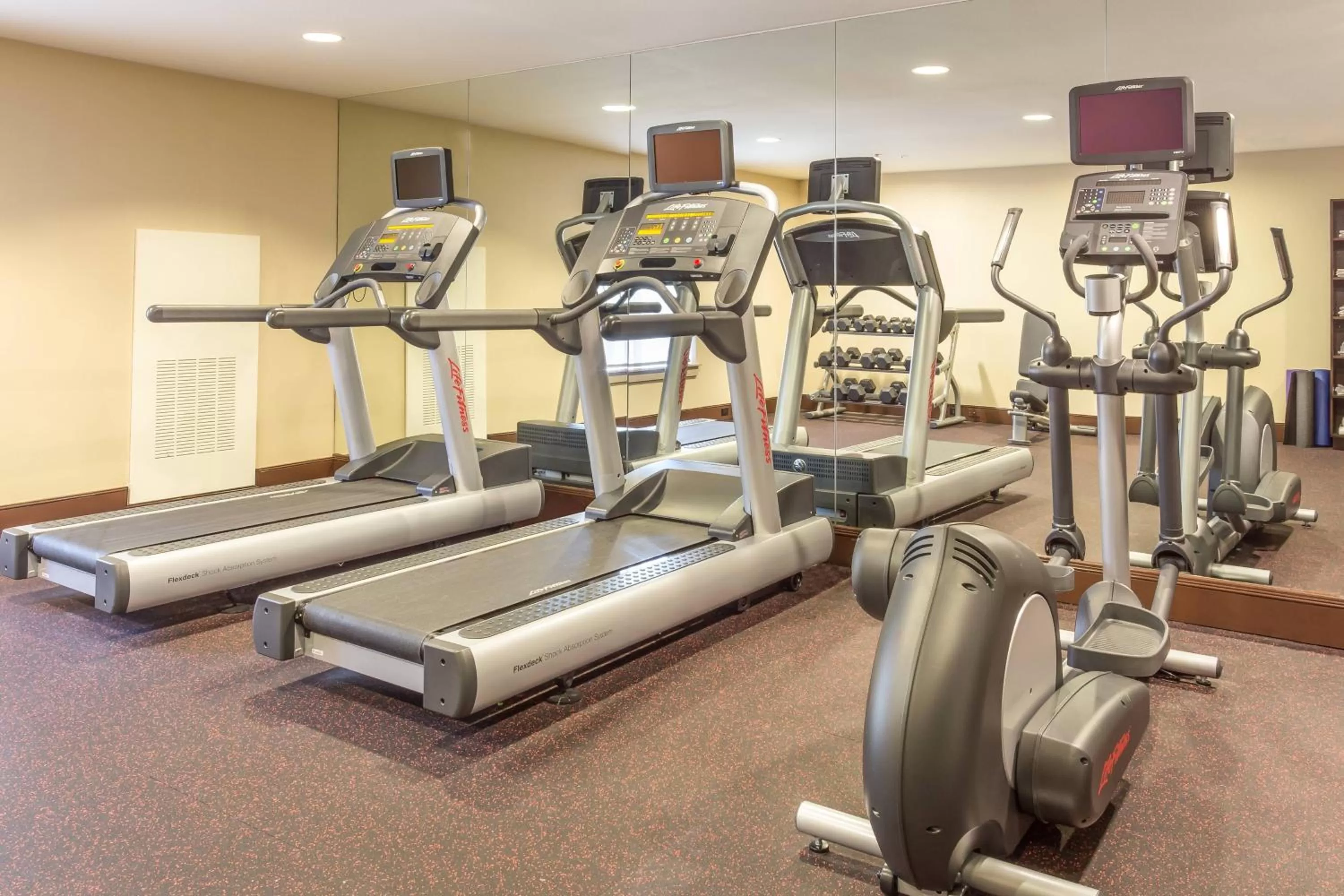 Fitness centre/facilities in TownePlace Suites Tucson Airport