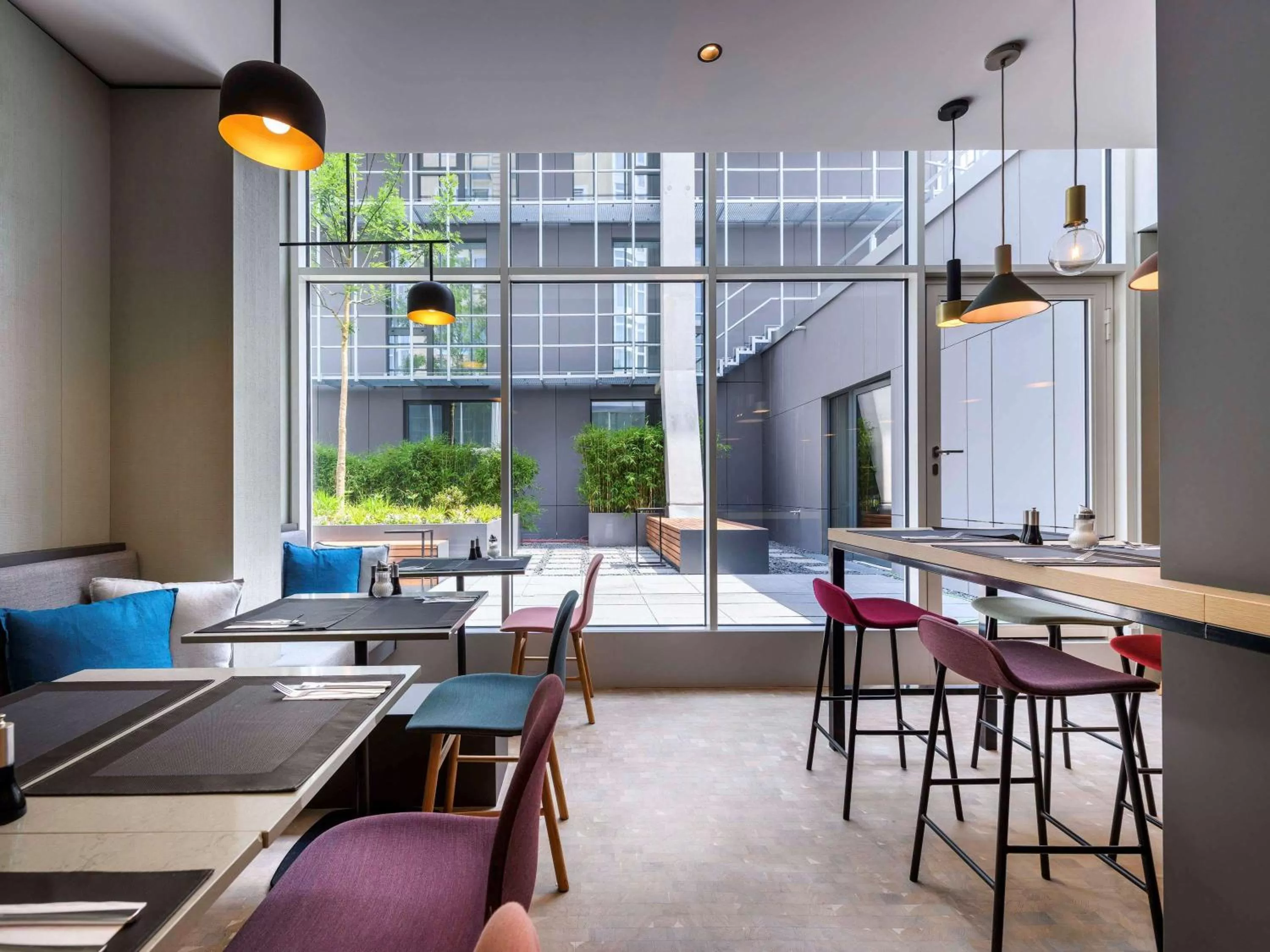 Restaurant/places to eat in Mercure München City Schwabing