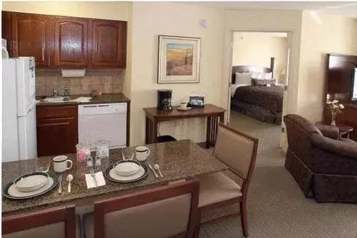Staybridge Suites - Kansas City-Independence by IHG Staybridge Suites - Kansas City-Independence by IHG