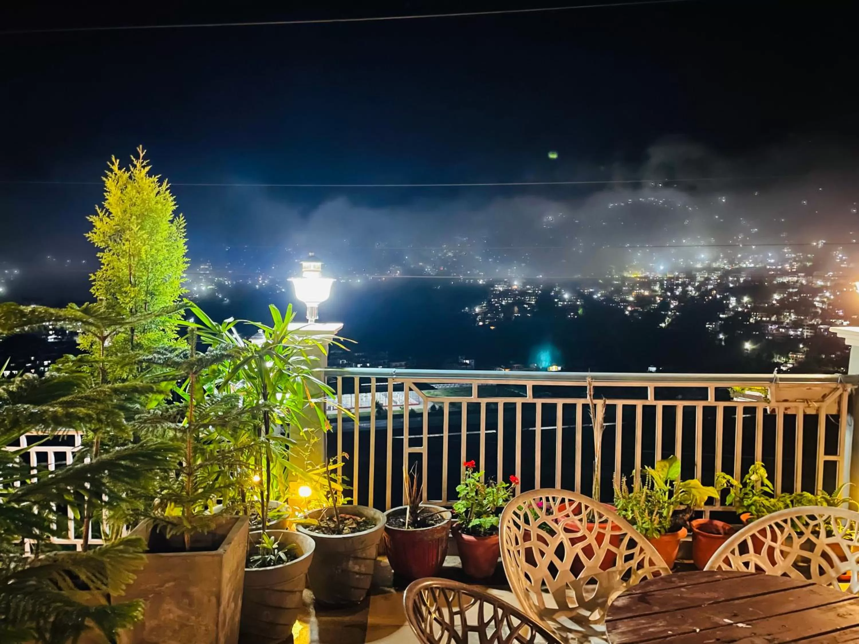 Night in House of lights