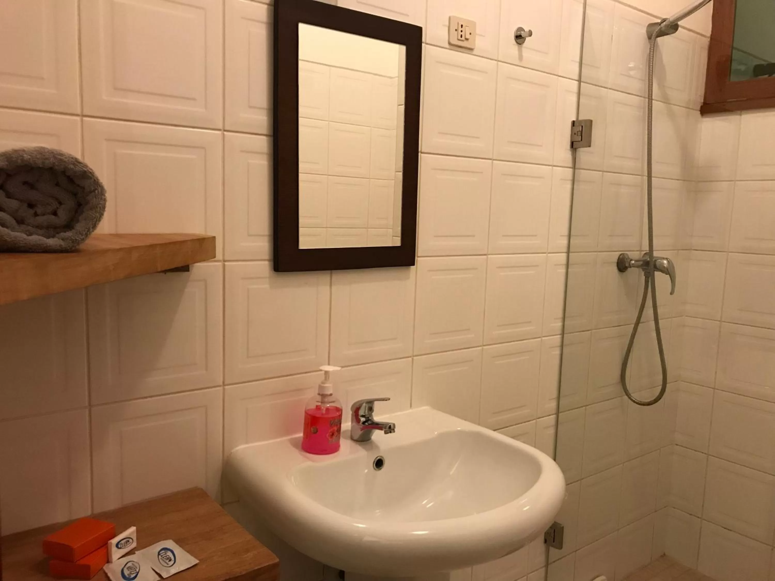 Bathroom in Blue Eagle Guesthouse - Casa de hospedes