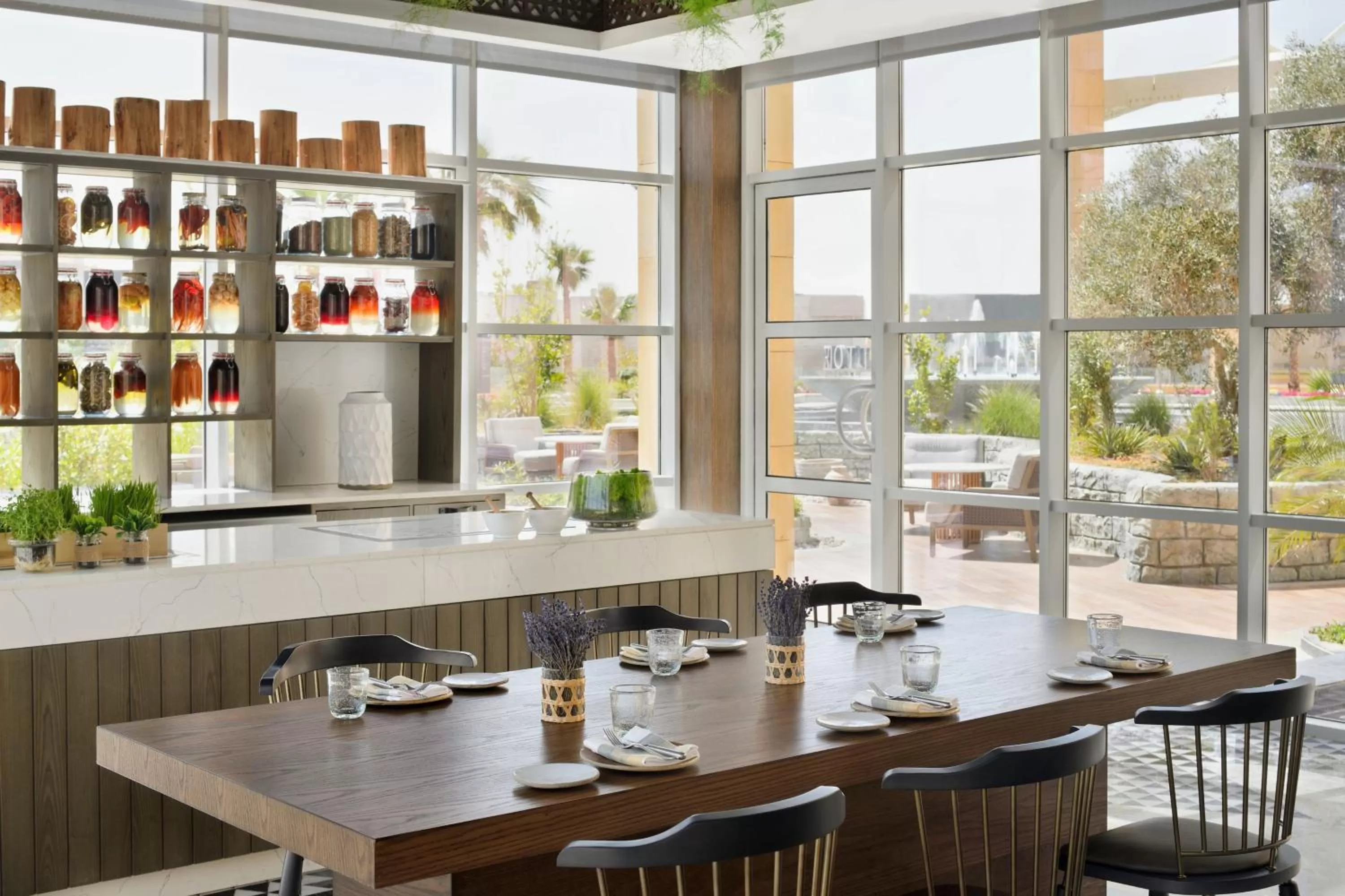 Restaurant/places to eat in JW Marriott Hotel Riyadh