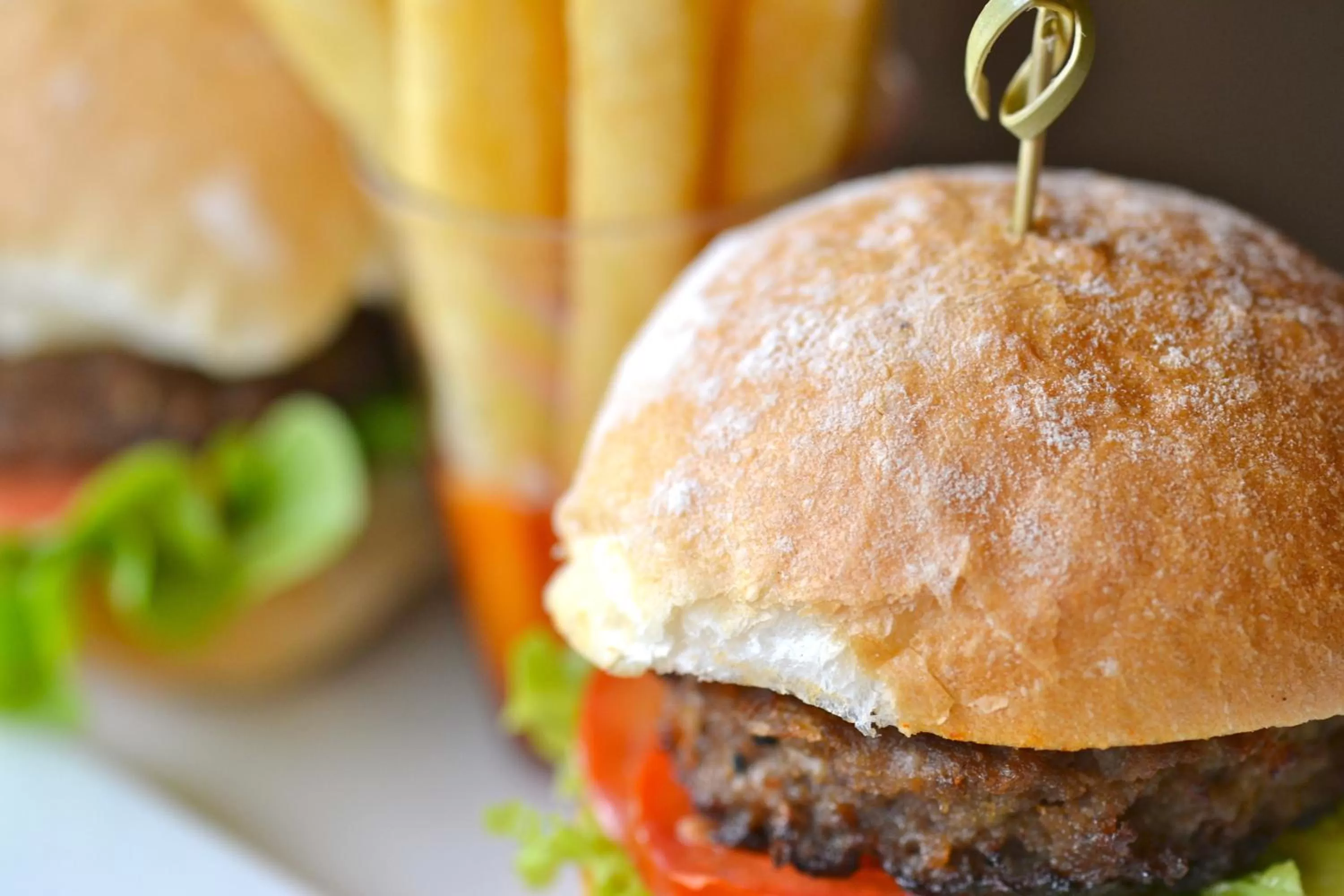 Restaurant/places to eat in ibis Sydney Airport