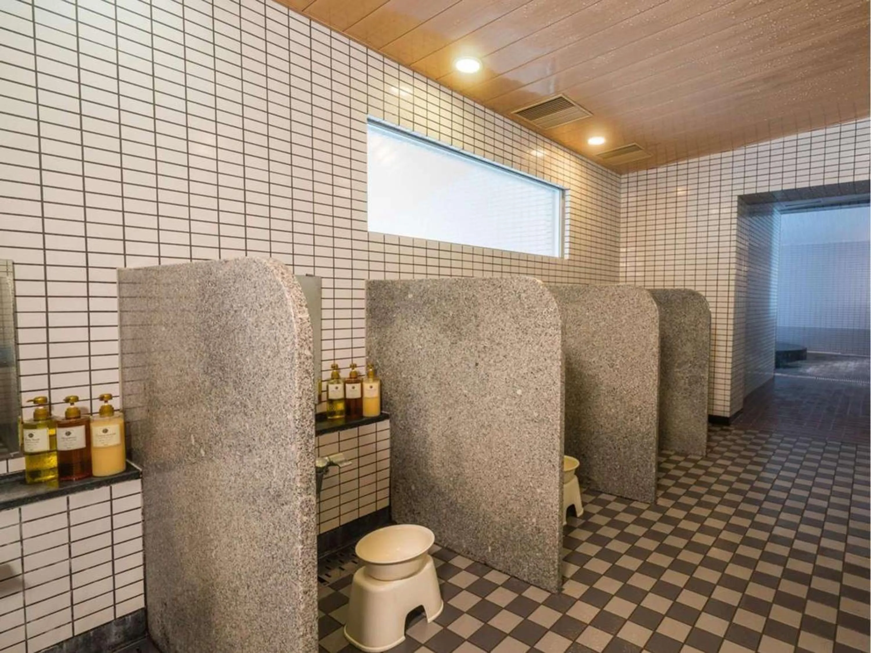 Swimming pool in Naeba Prince Hotel