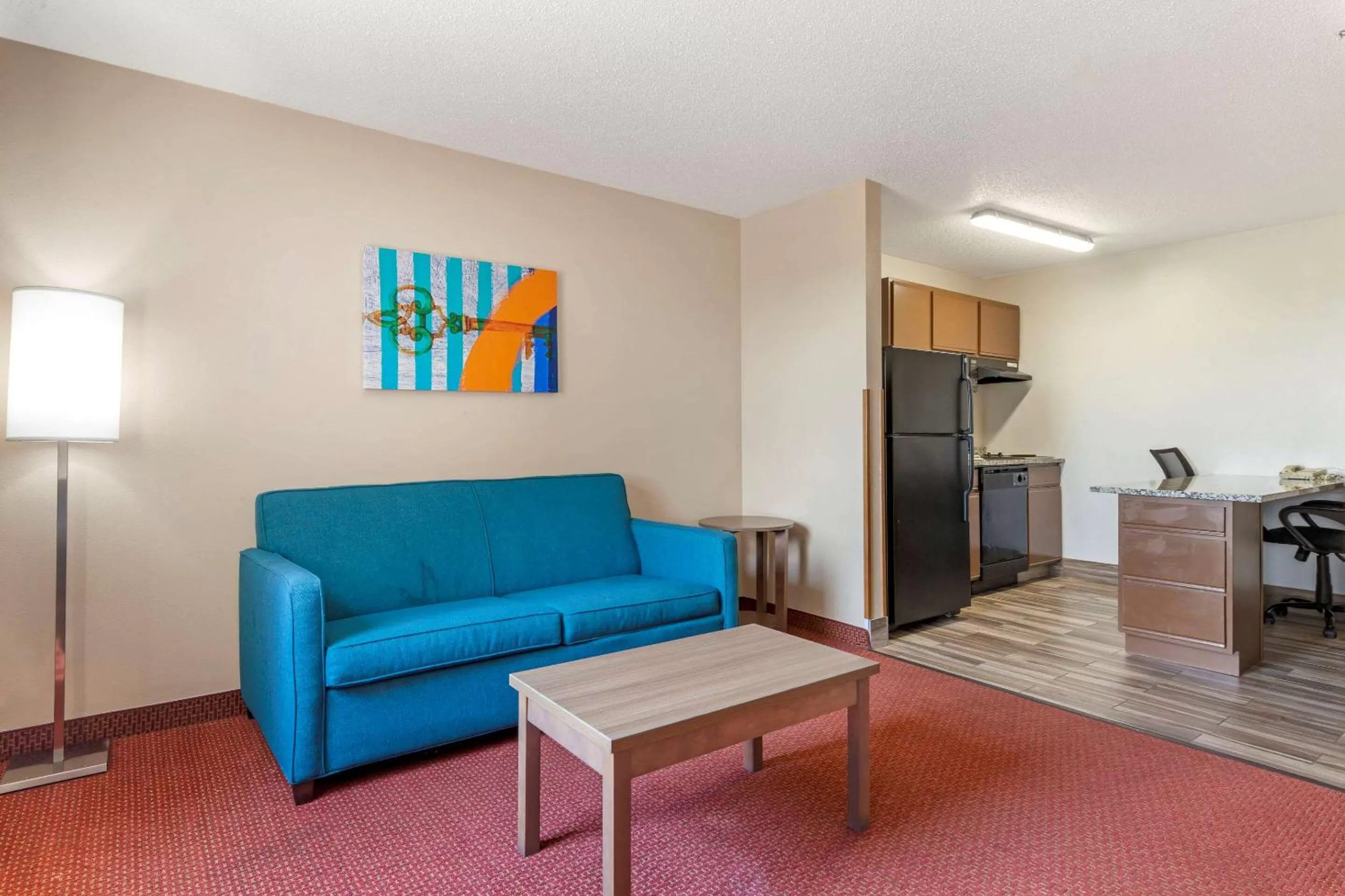 Bedroom in MainStay Suites Dubuque at Hwy 20