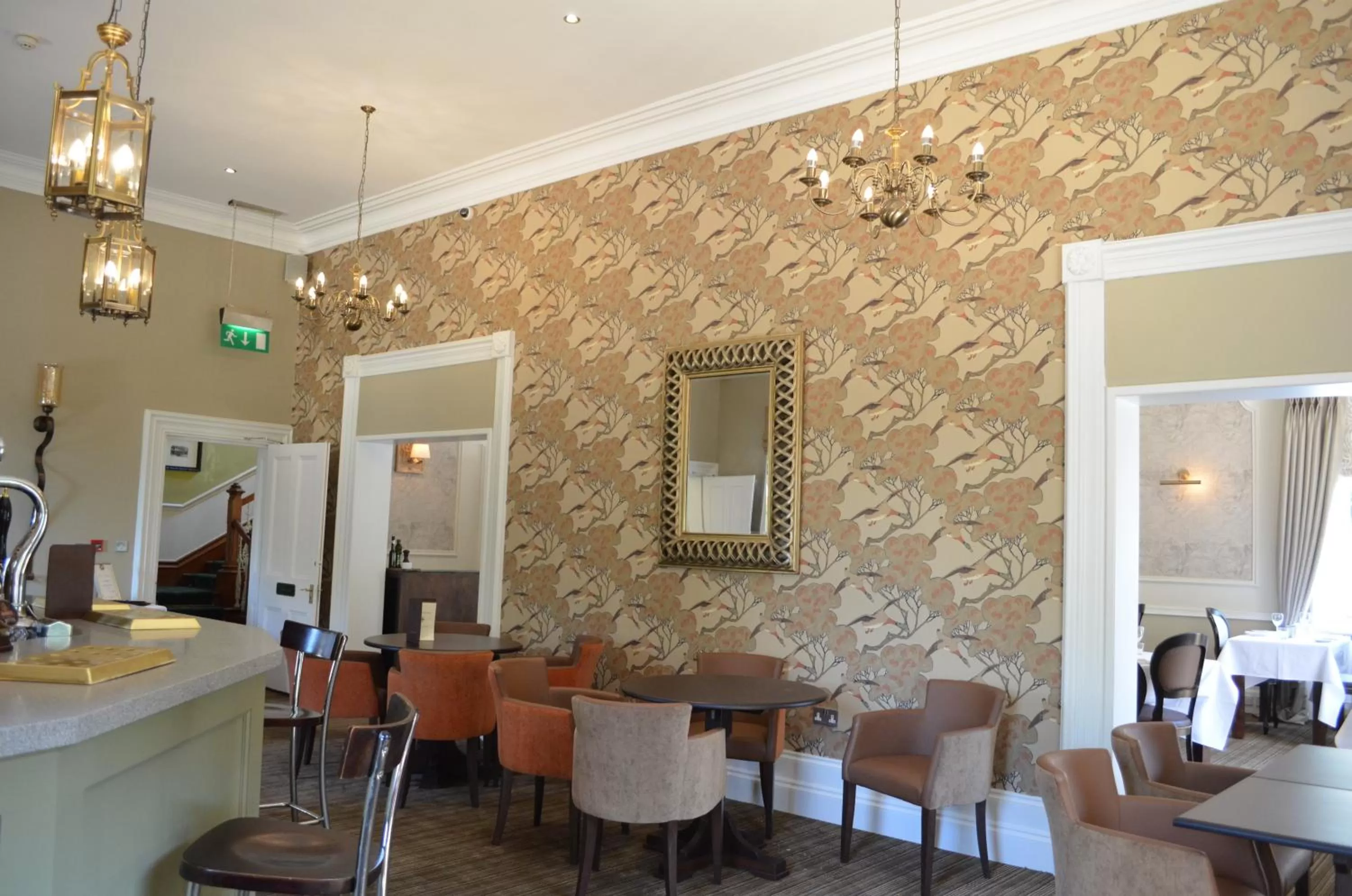 Restaurant/places to eat in St Andrews Town Hotel