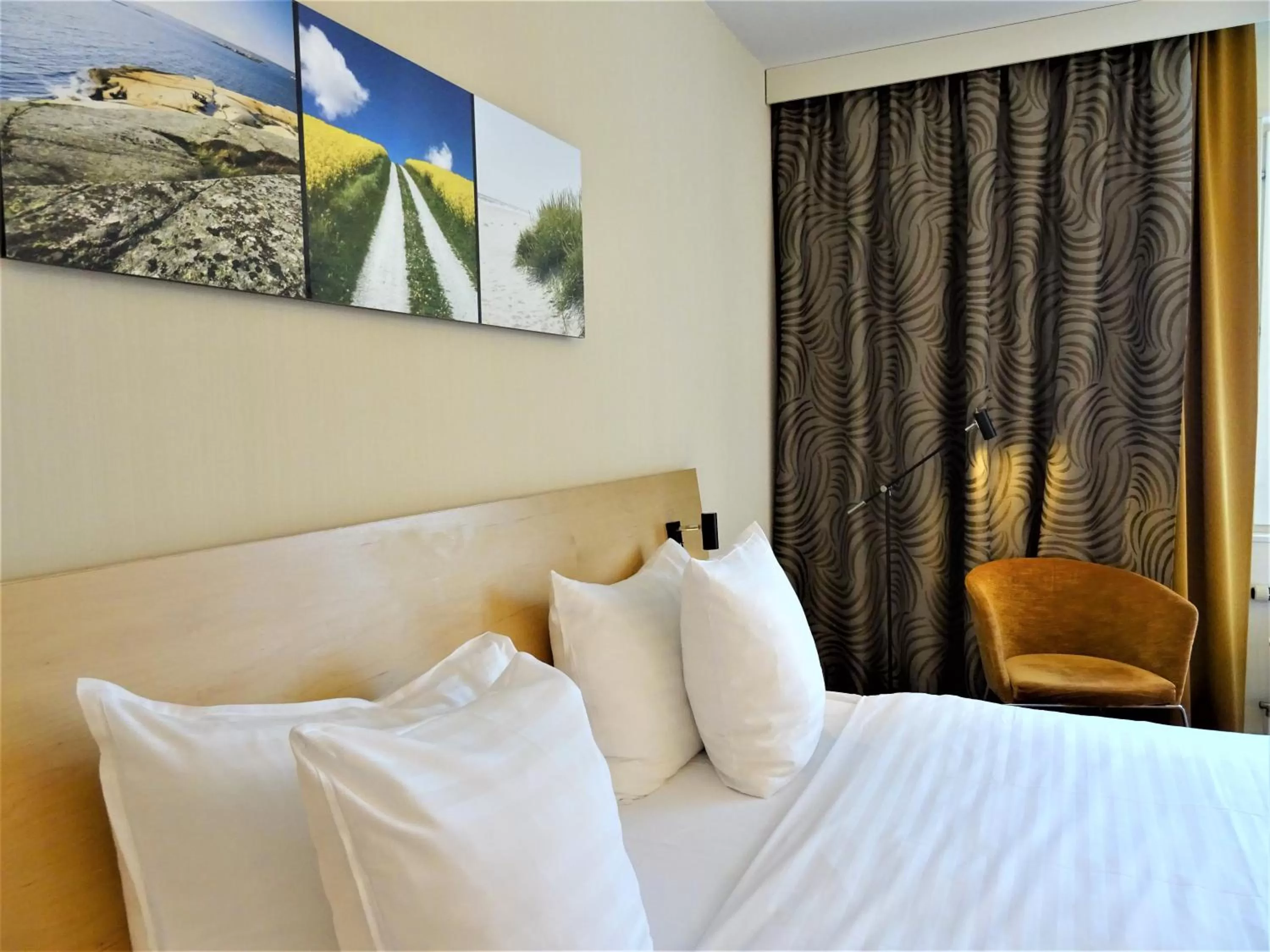 Bed in Hotell Erikslund