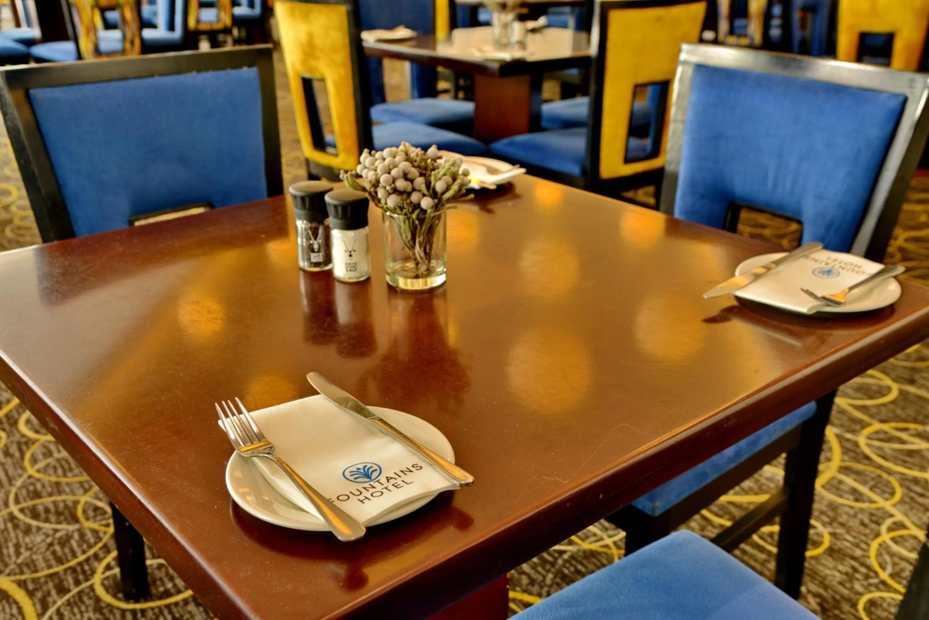 Restaurant/places to eat in Fountains Hotel