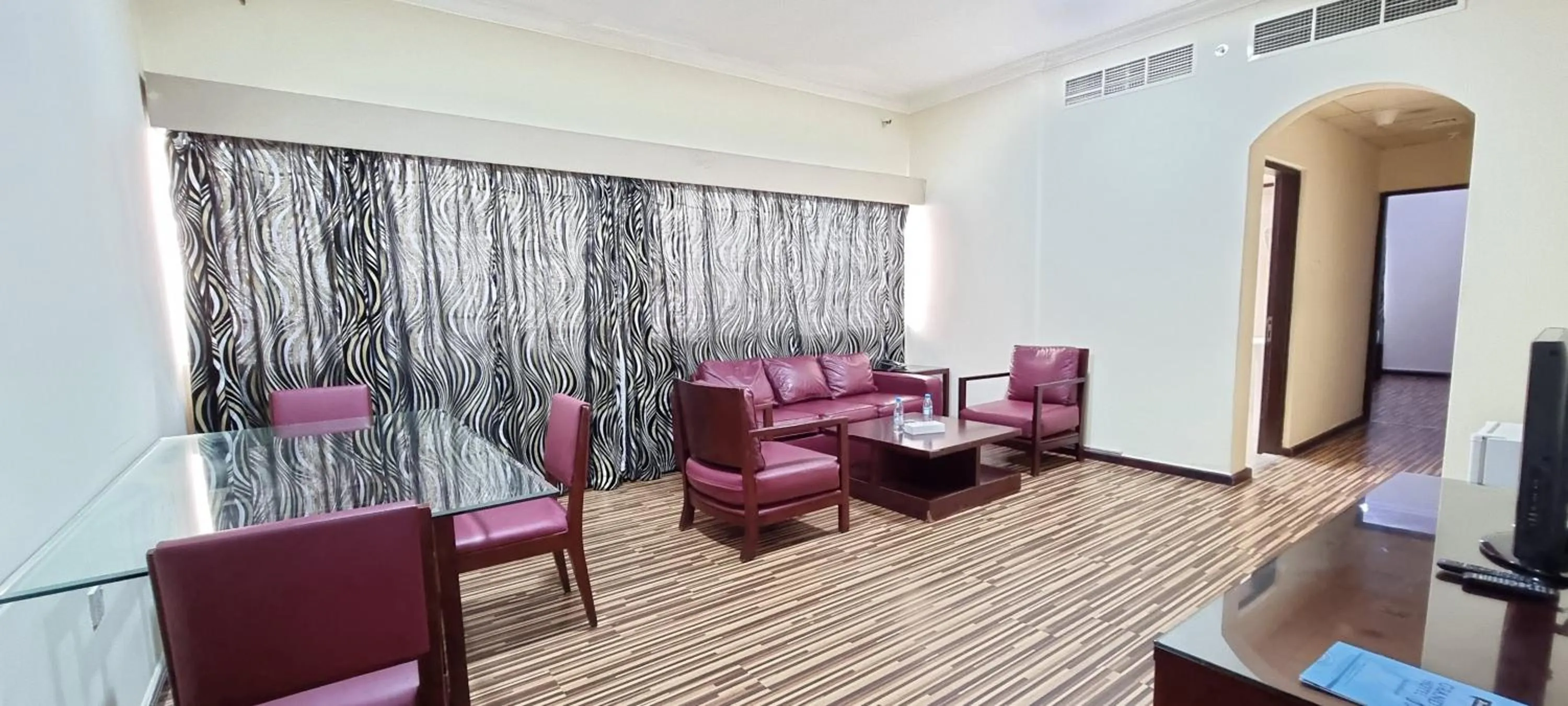 Living room in Grand PJ Hotel