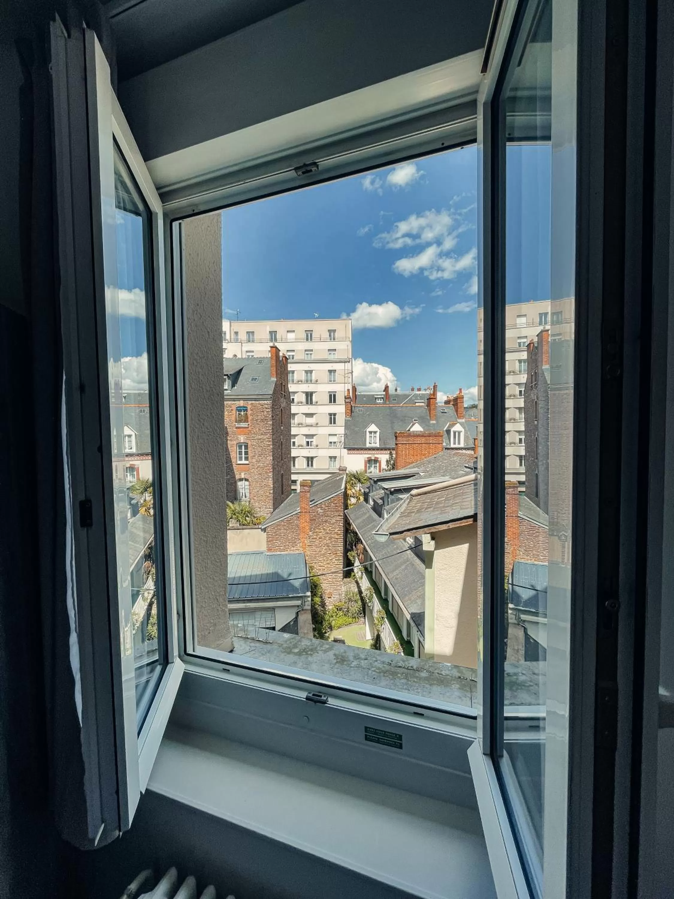 City view in Garden Hotel Rennes Centre Gare