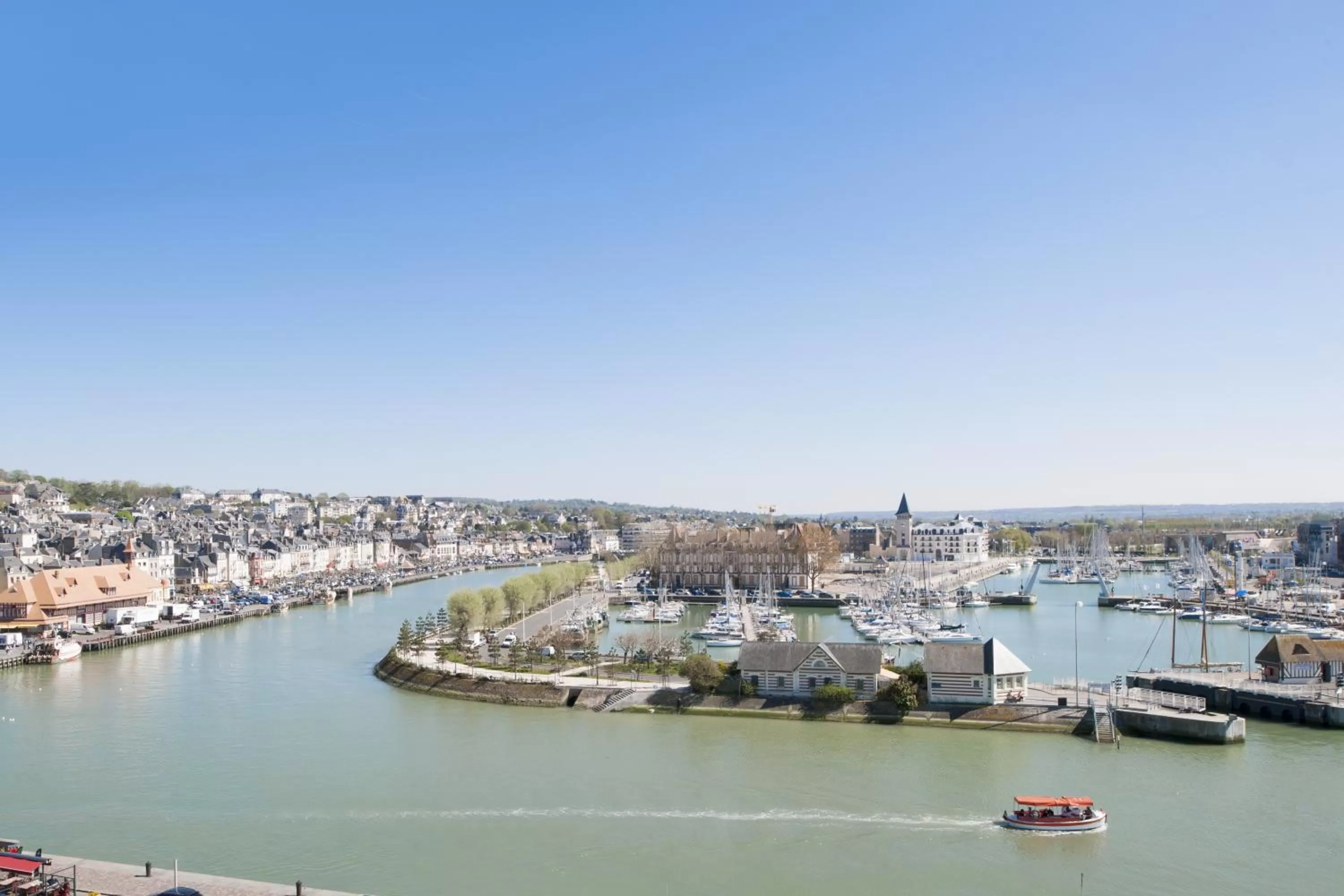 Neighbourhood in Cures Marines Hotel Thalasso & Spa Trouville - MGallery Collection