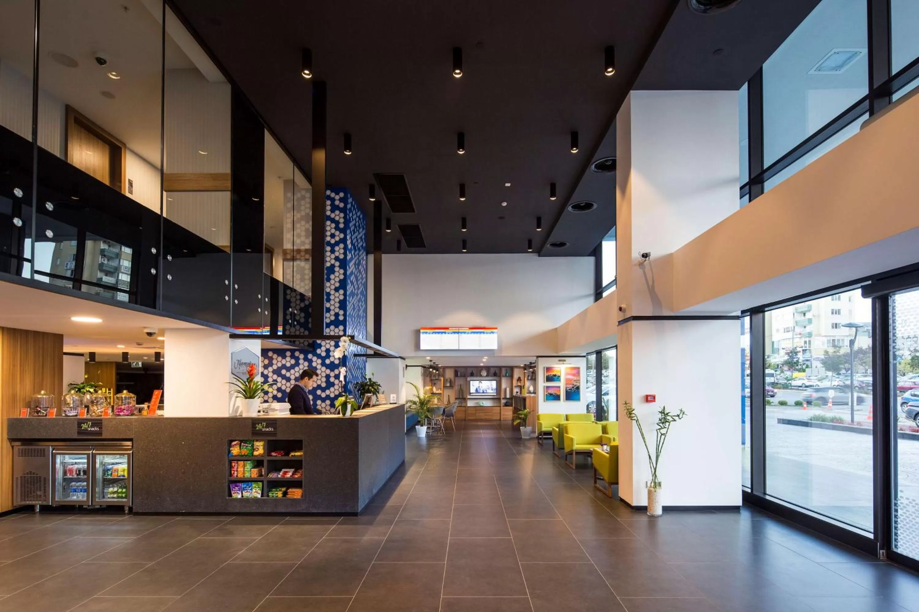 Lobby or reception in Hampton by Hilton Istanbul Kurtkoy