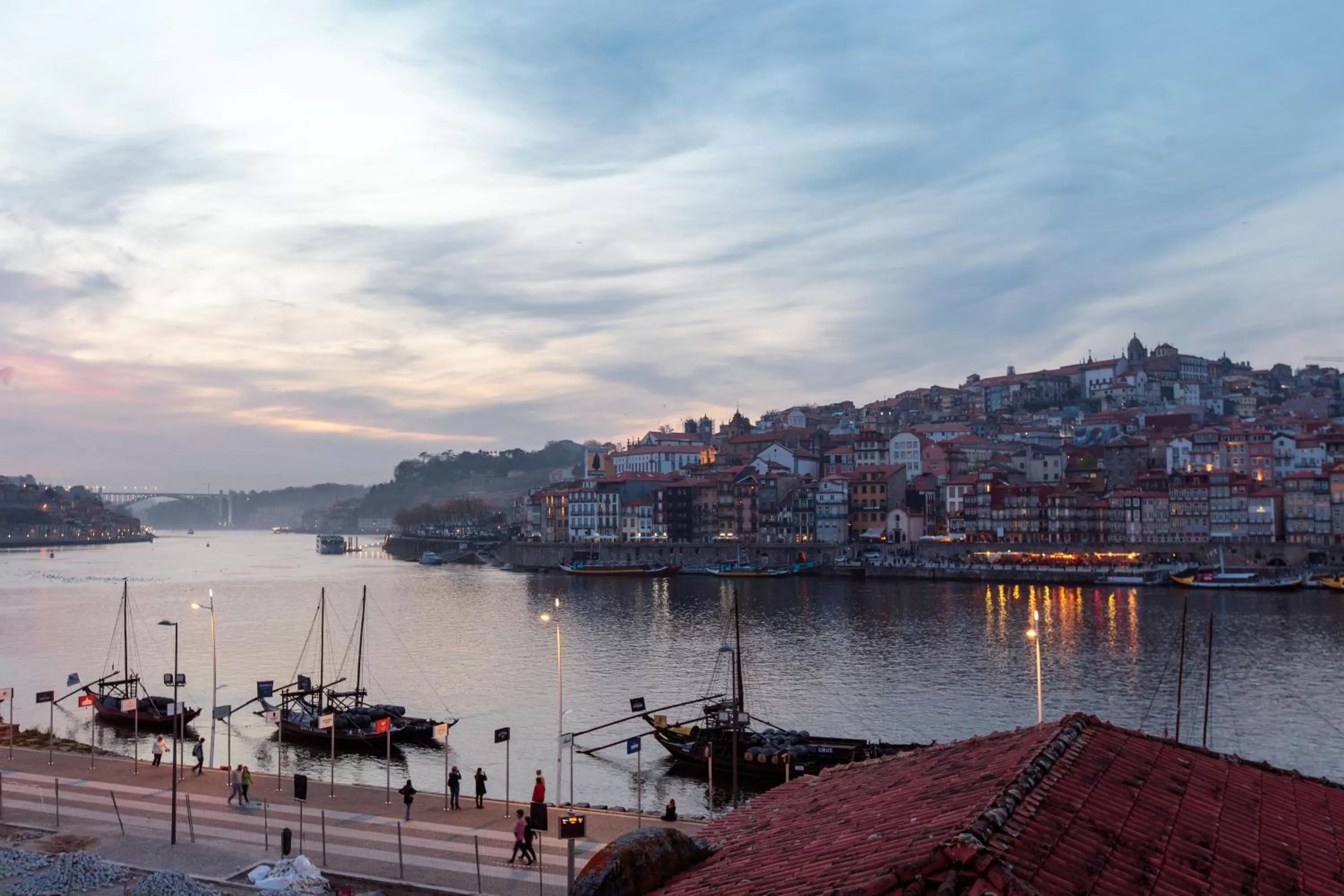 Neighbourhood in The House of Sandeman