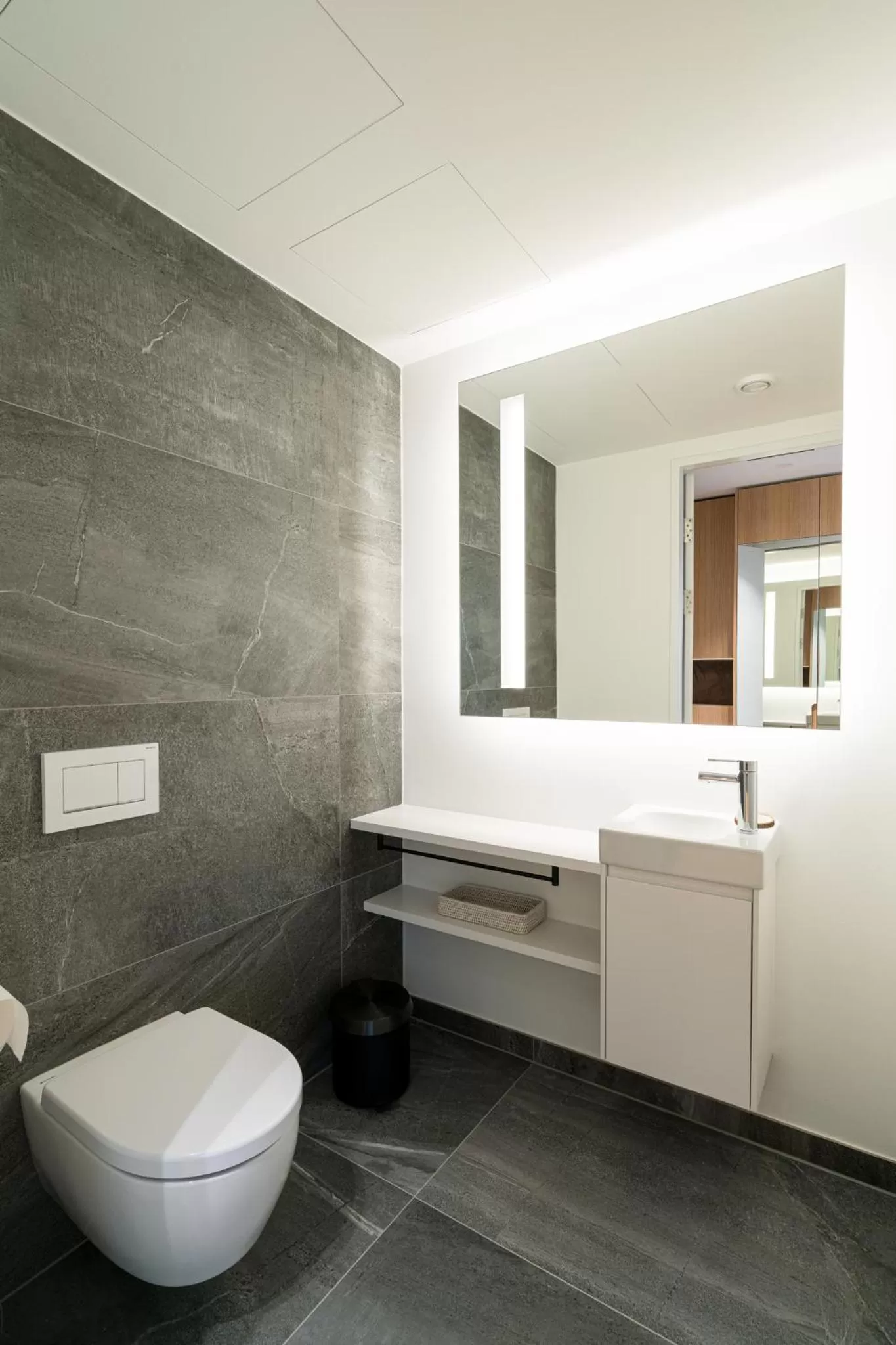 Vienna Residence, Marina Tower - Danube