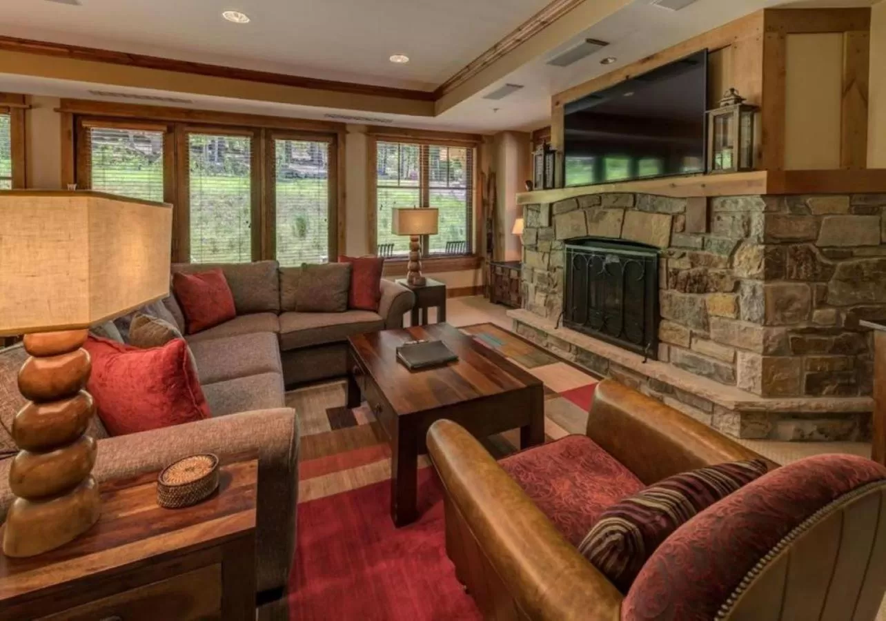 Lounge/Bar in East West Hospitality at Tahoe