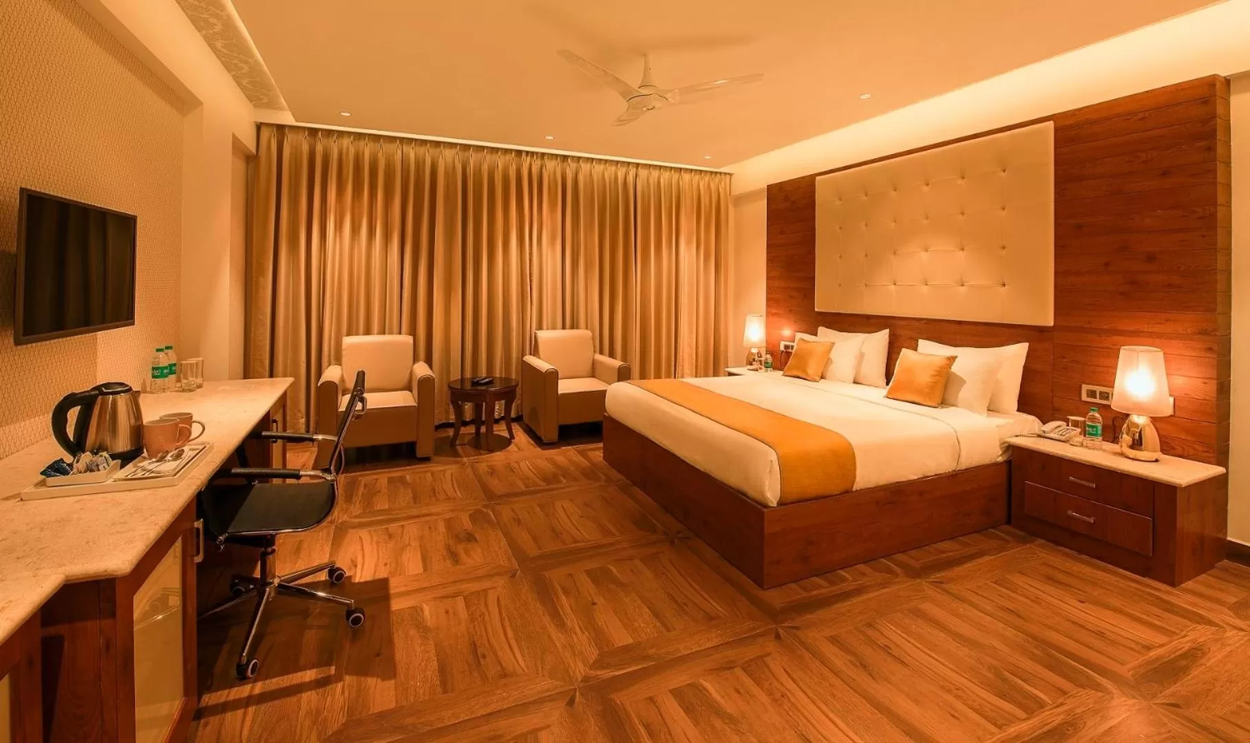 TV and multimedia in White Lotus Hotel