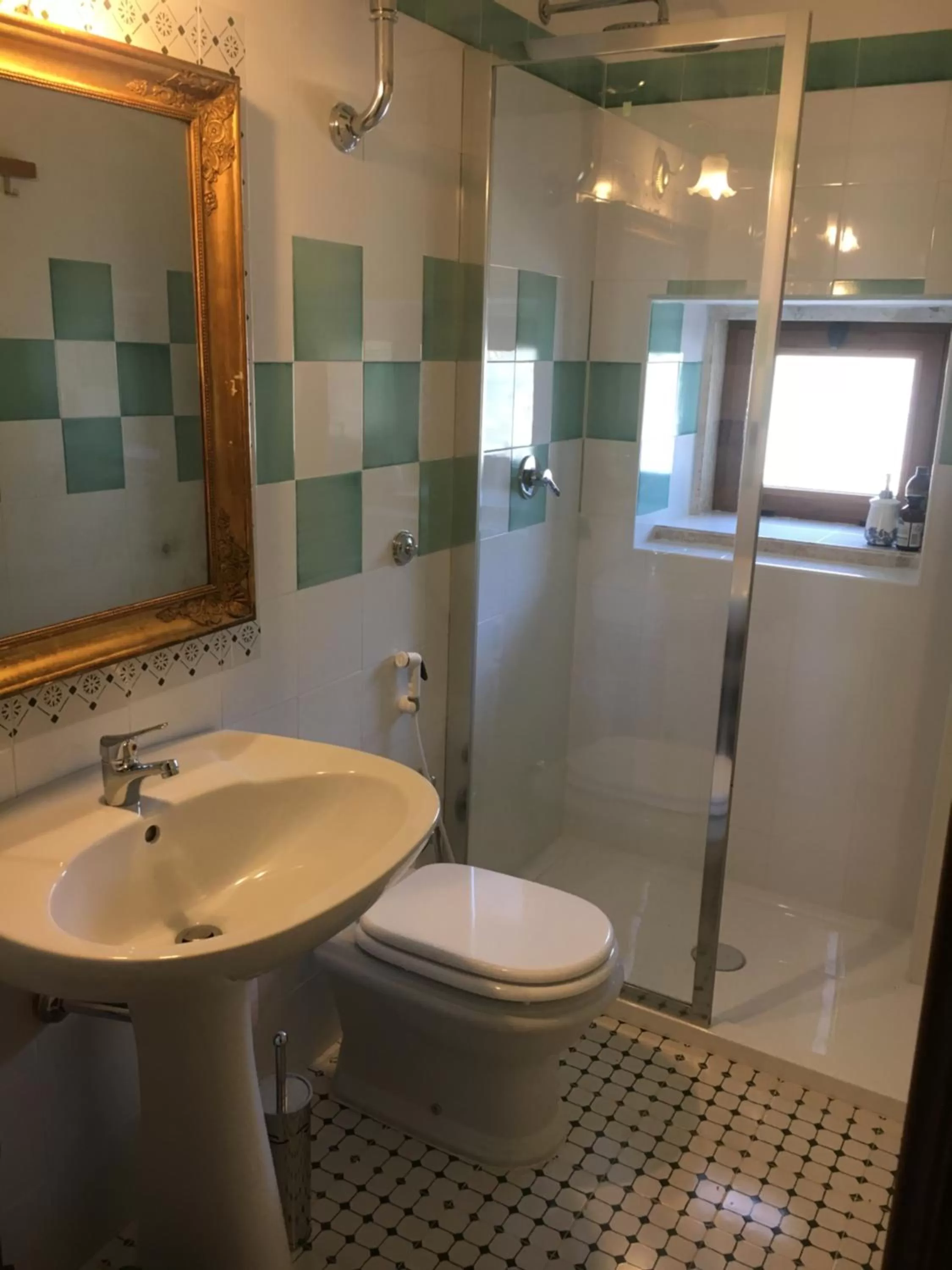 Bathroom in B&B Calecatine