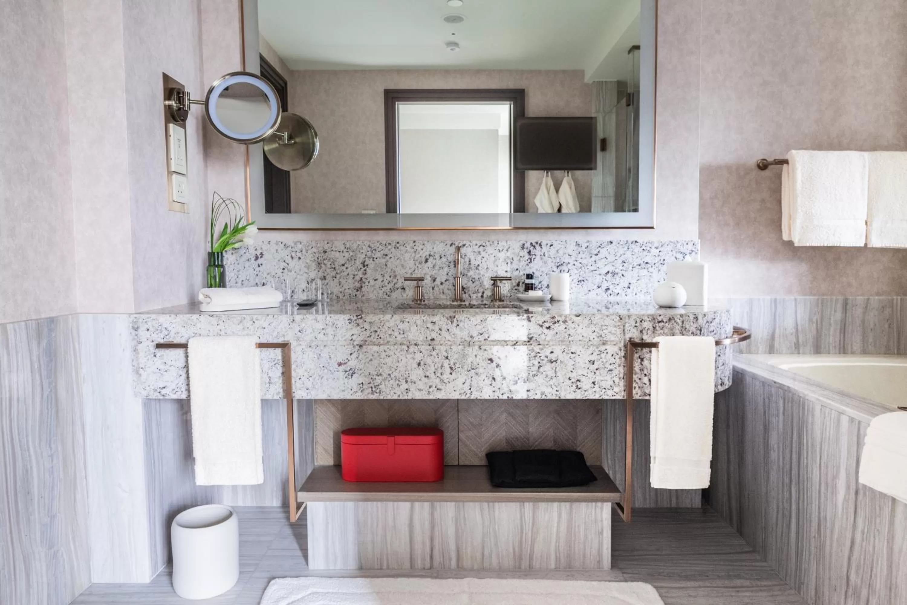 Bathroom in Four Seasons Hotel Riyadh