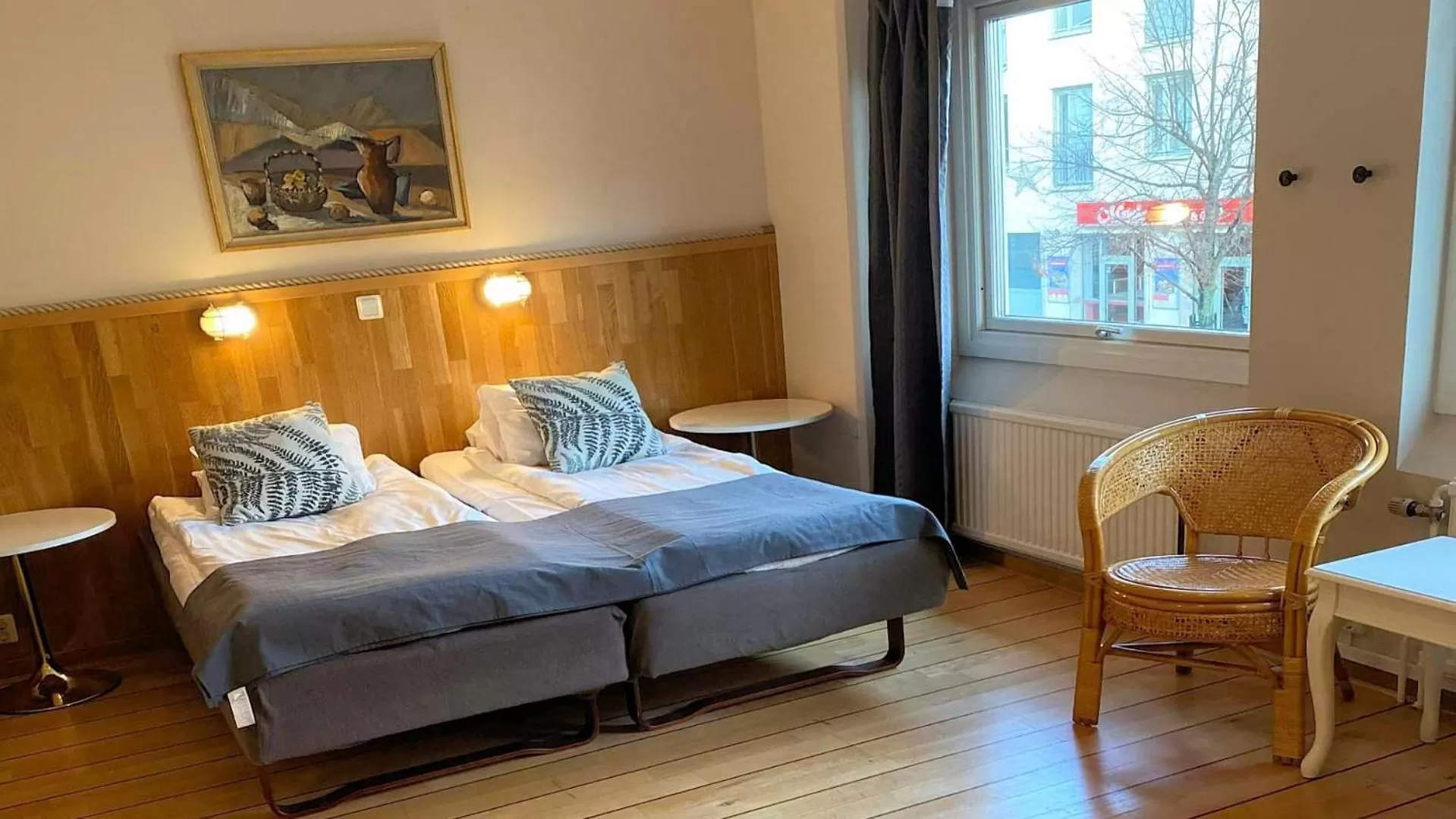 Bedroom in Hotell City