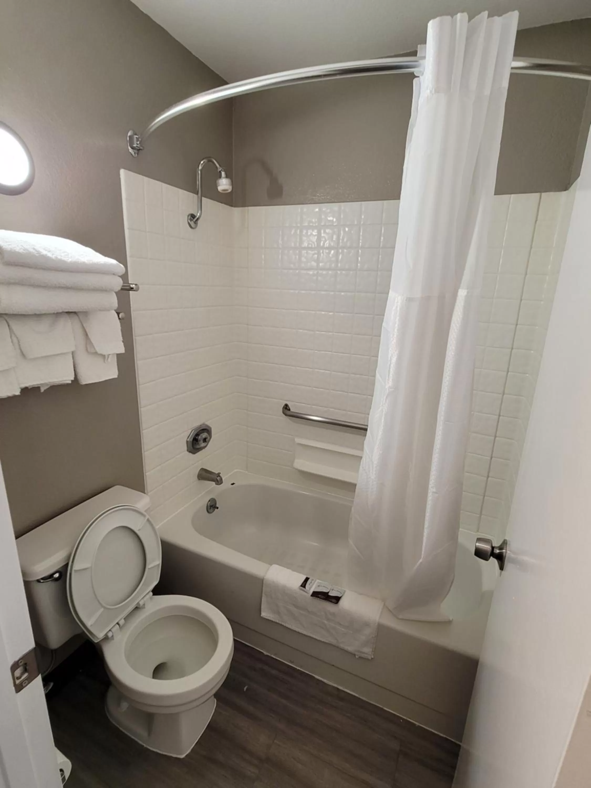 Bathroom in Studio 6 Grand Junction, CO