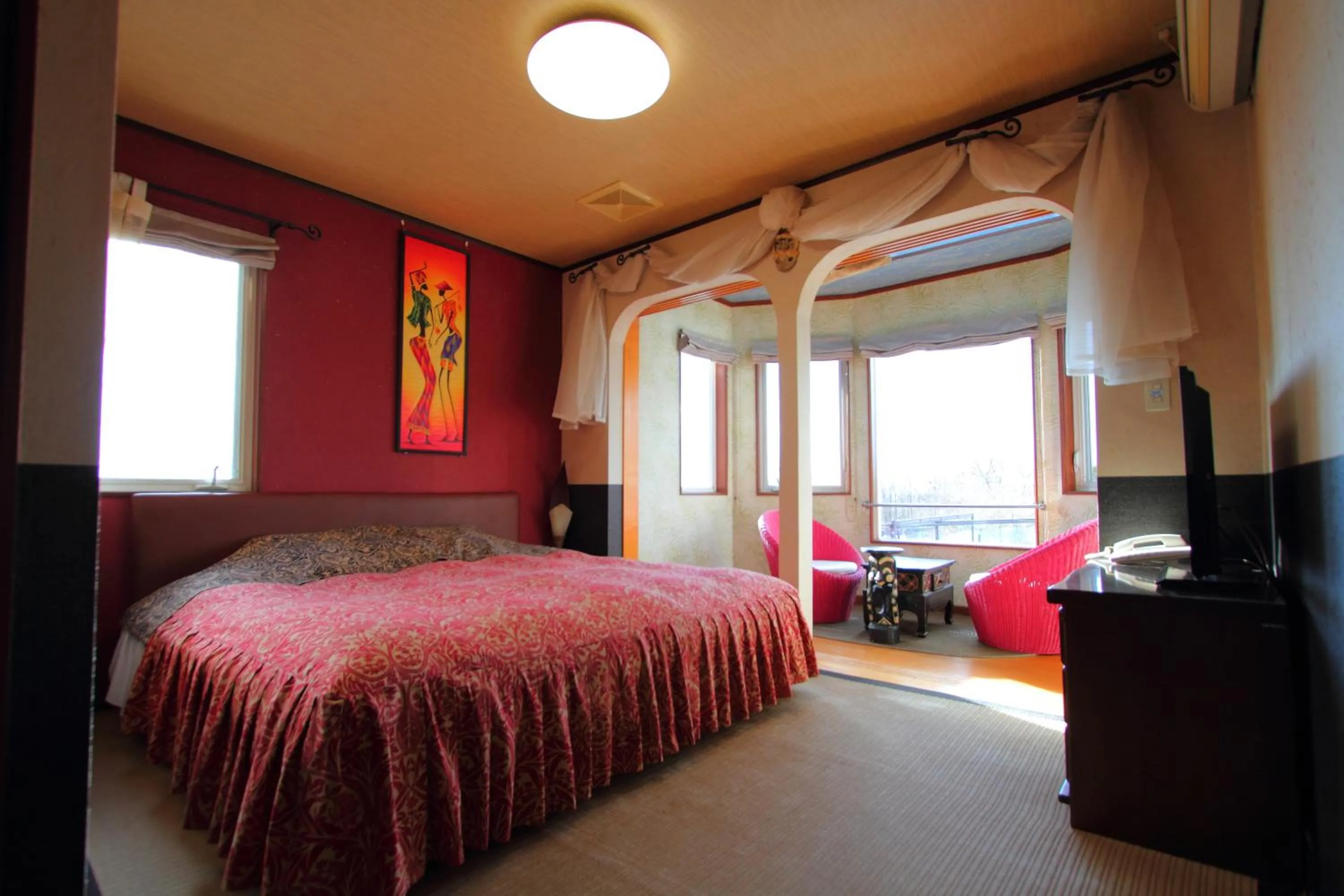 Photo of the whole room, Bed in Scotch Court