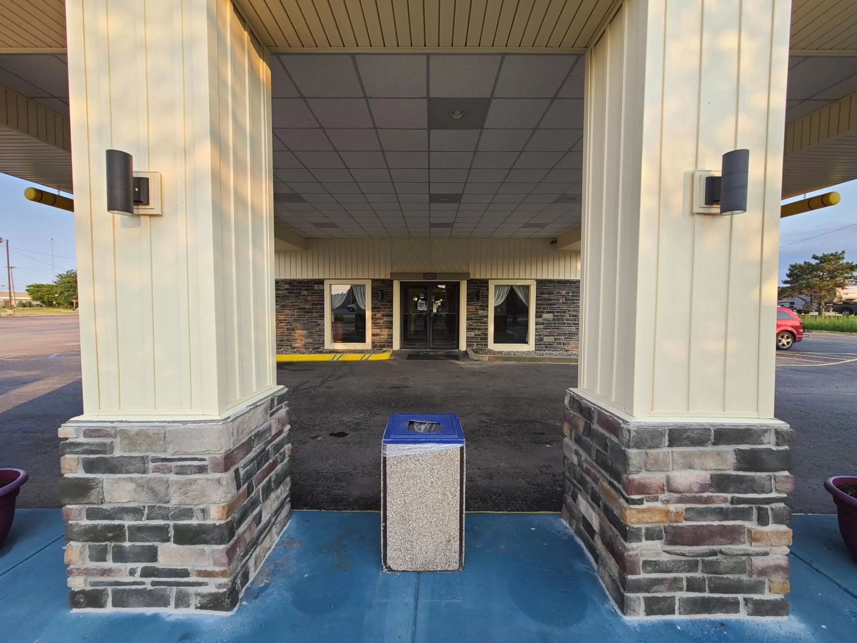 Facade/entrance in Baymont by Wyndham Perrysburg-Toledo