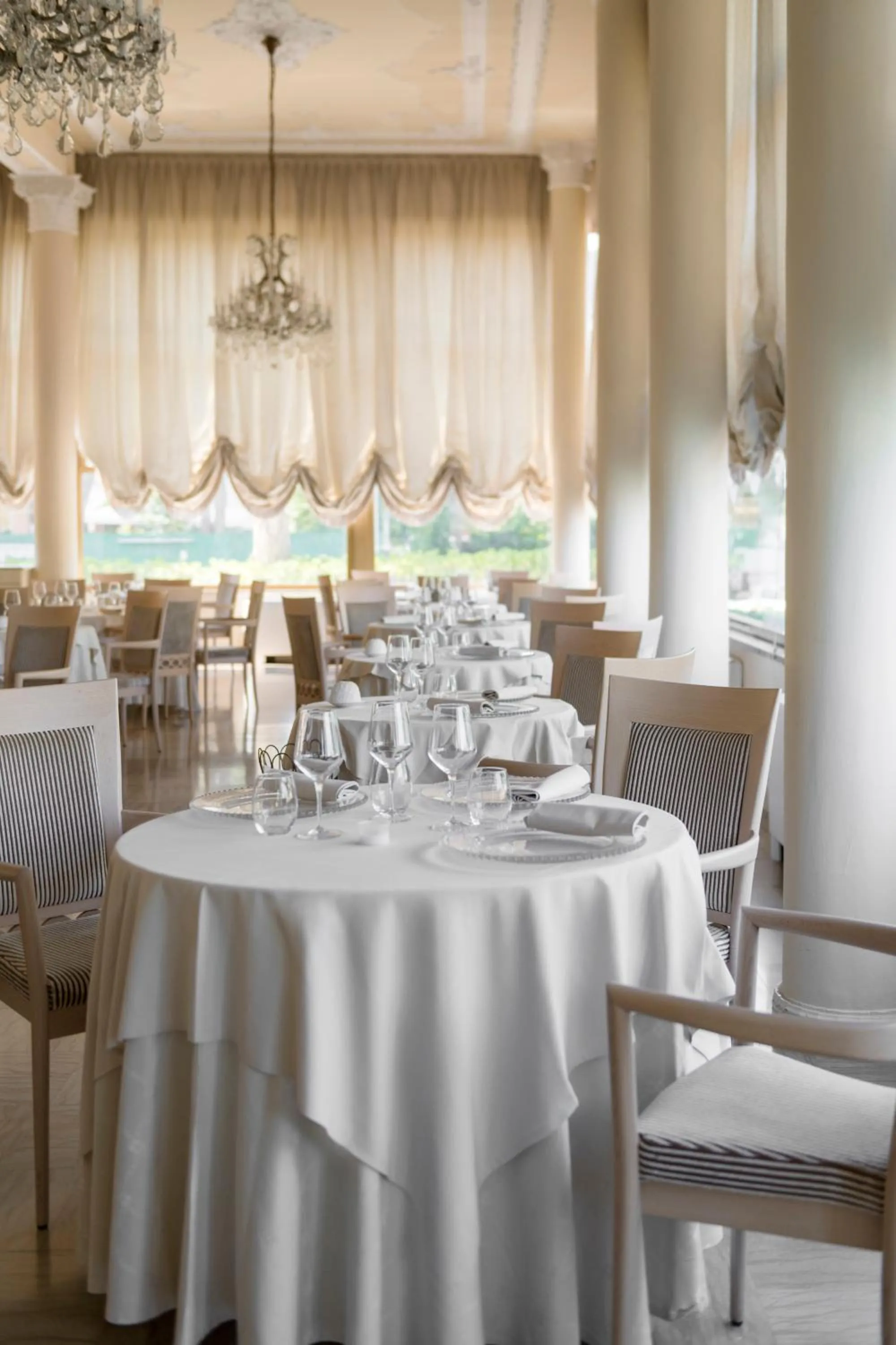 Restaurant/places to eat in Residenza Parco Fellini