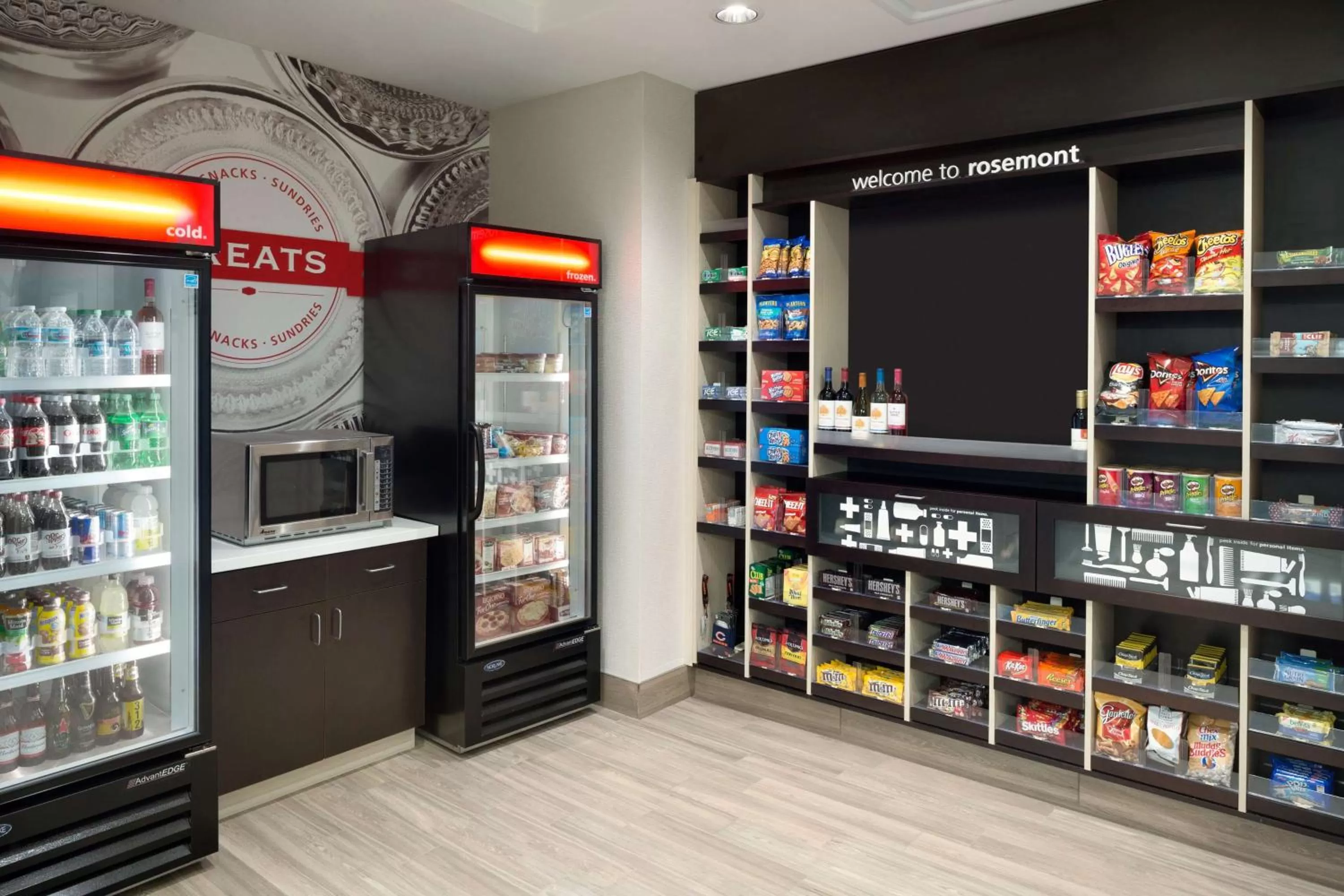 Breakfast in Hampton Inn & Suites Rosemont Chicago O'Hare