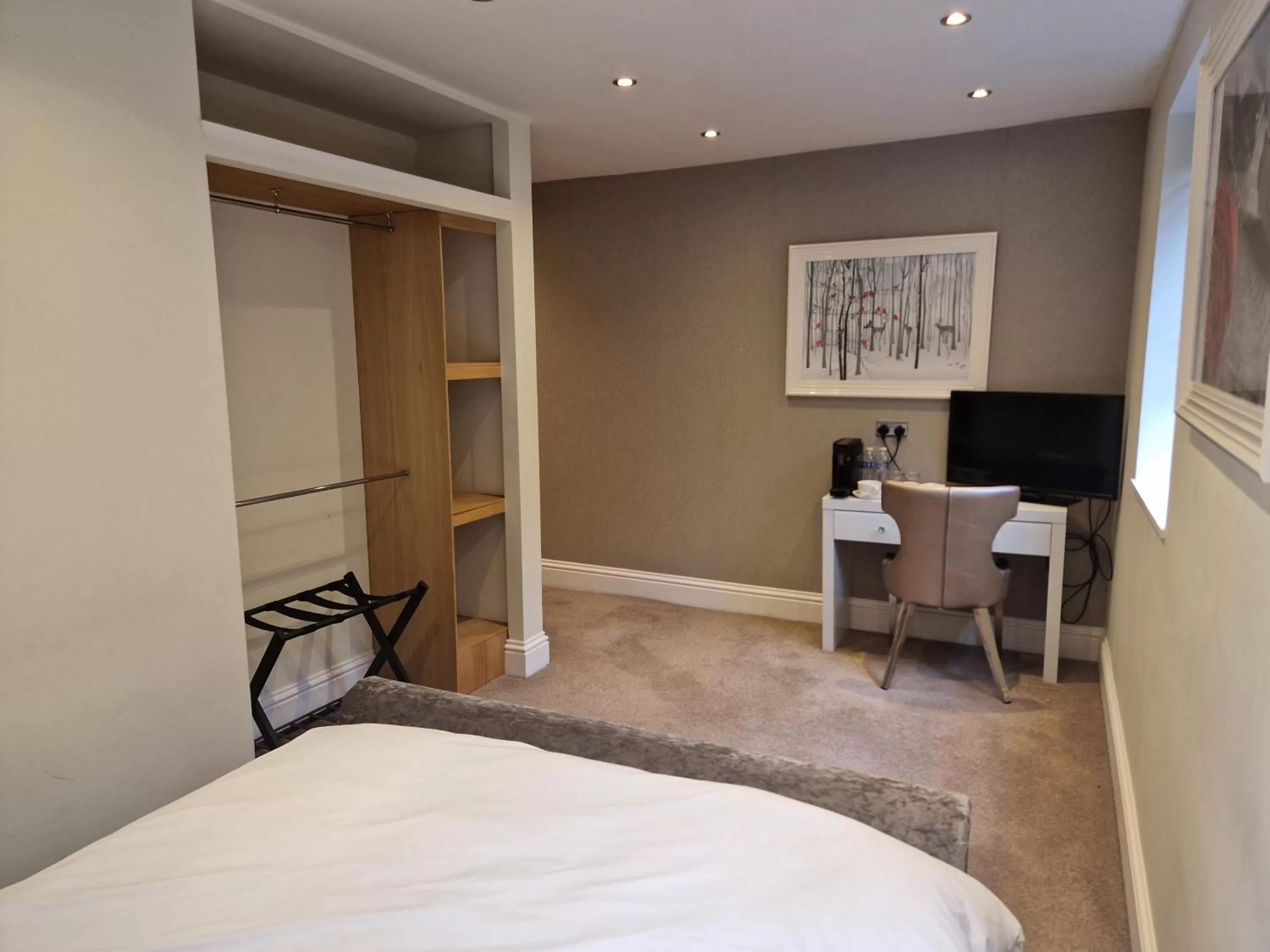 Bedroom, Bed in The George Wright Boutique Hotel, Bar & Restaurant