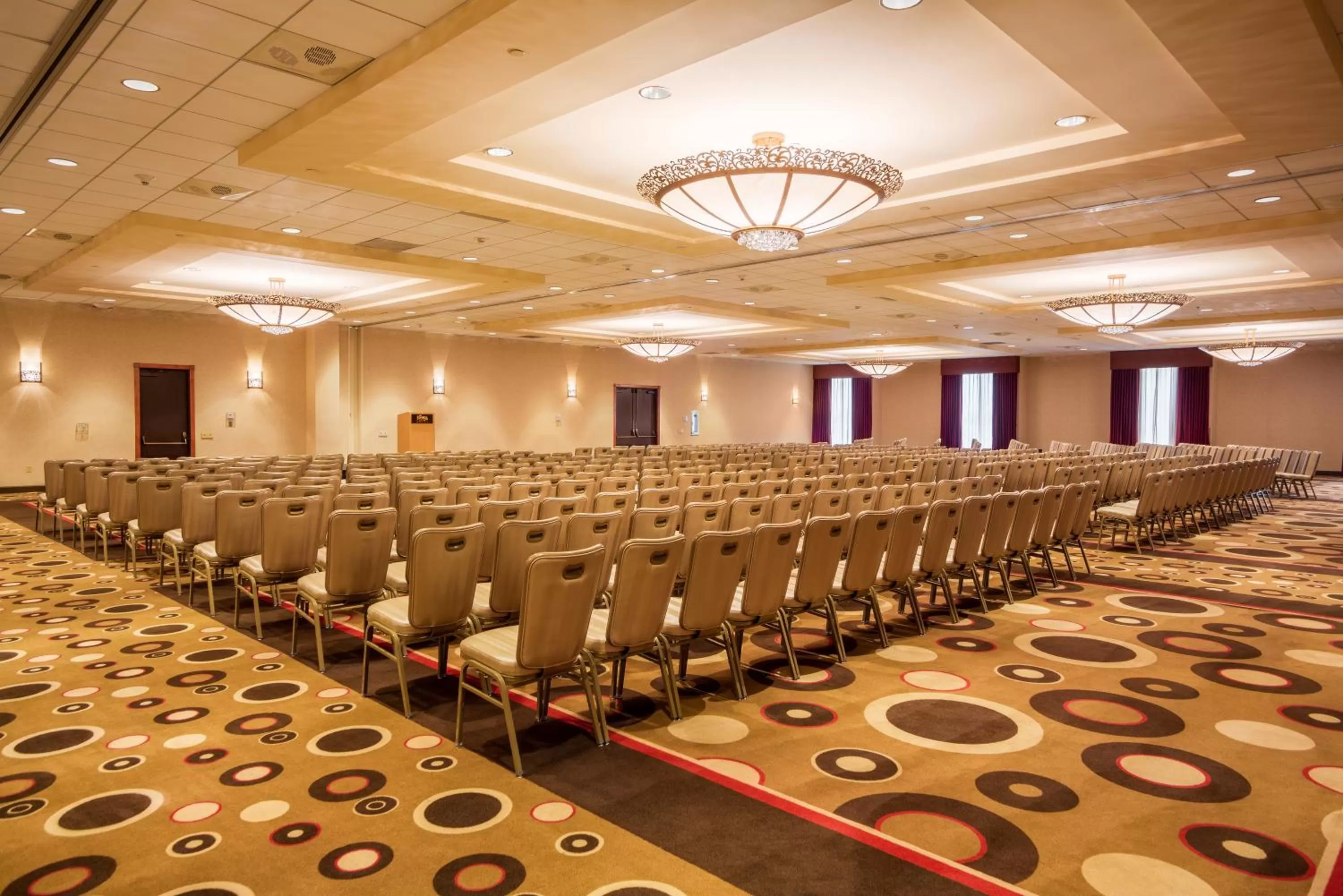 Banquet/Function facilities in Knott's Hotel