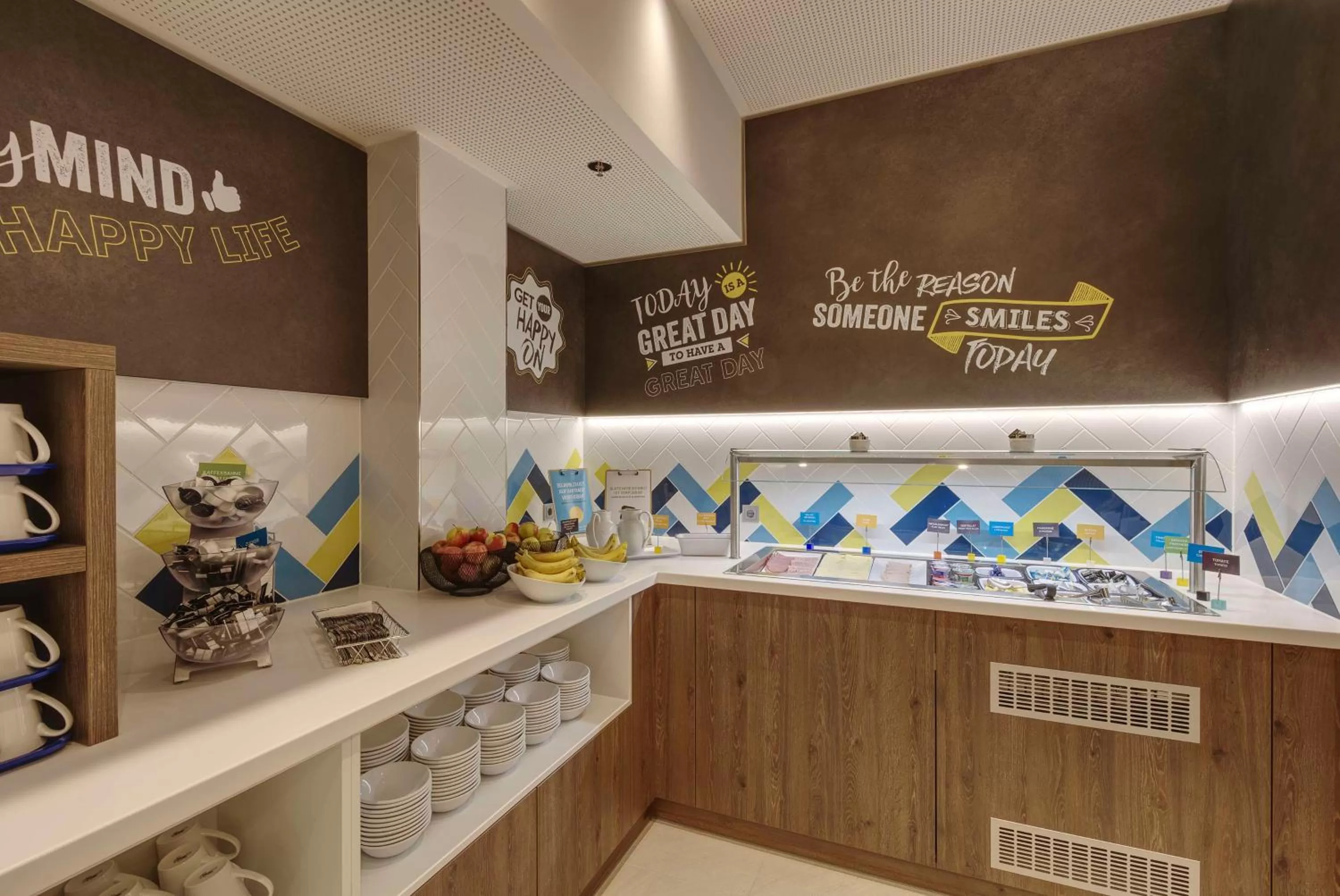 Breakfast in Hampton by Hilton Stuttgart City Centre